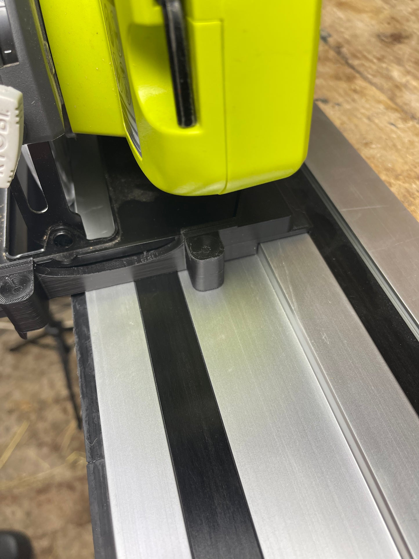 TOOLAX skid plate for Ryobi R18CSP compatible with ryobi guide rail