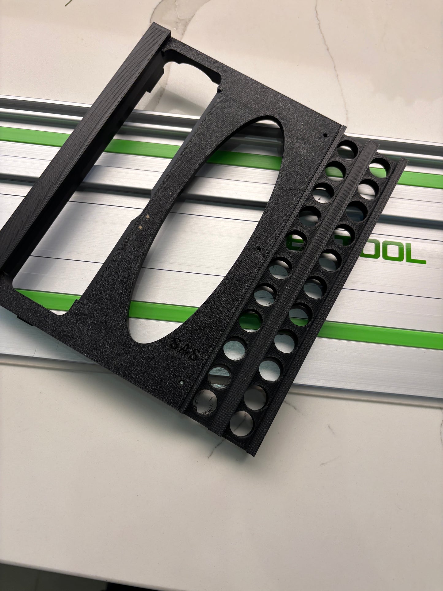 TOOLAX Adapter Base / Skid Plate / Shoe for DeWalt DCS391 / DCS565 – Fits Festool Guide Rail