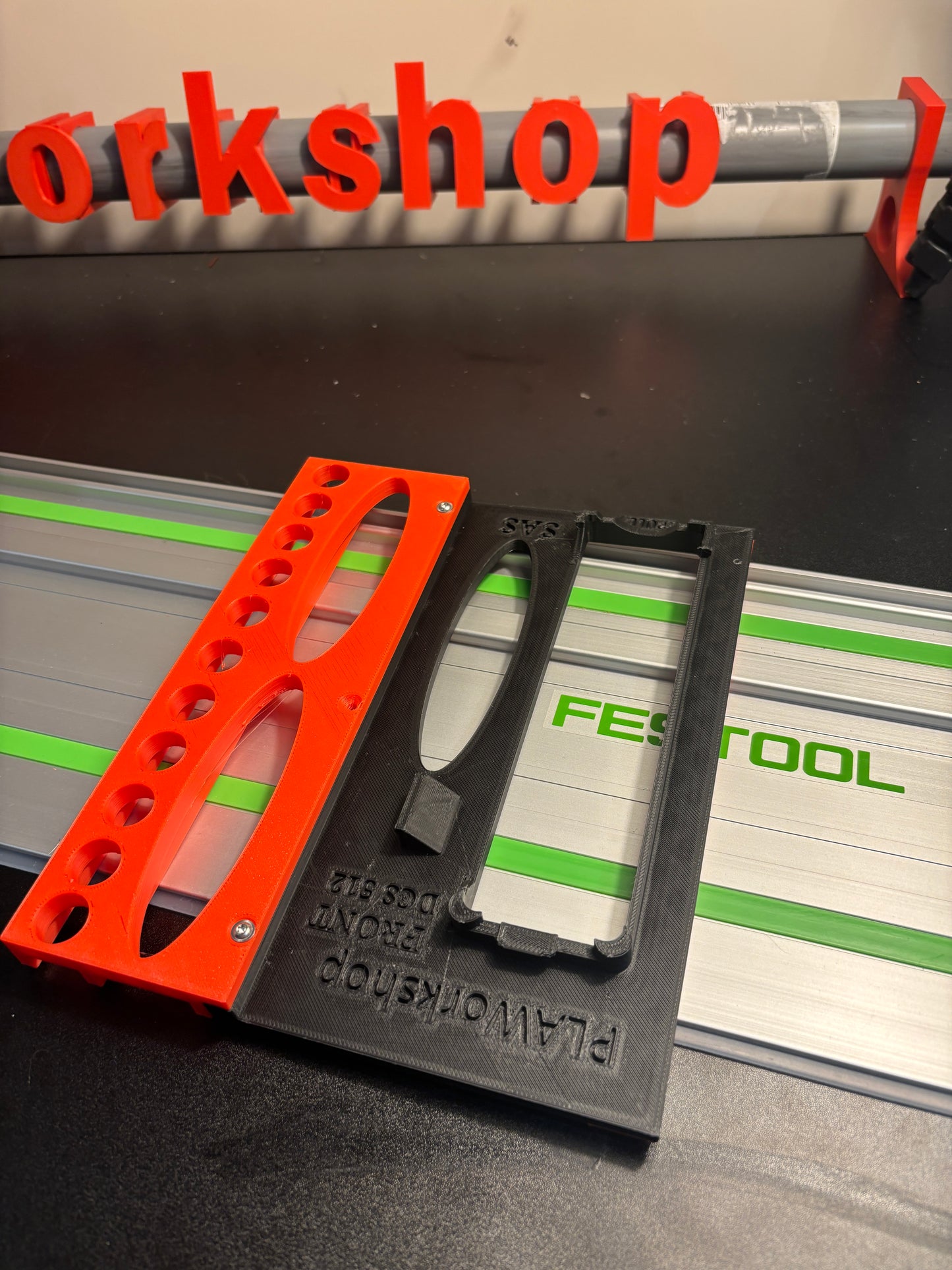 Dewalt DCS512 Adaptor base / Skid plate for Circular Saw to fit Festool Guide rail