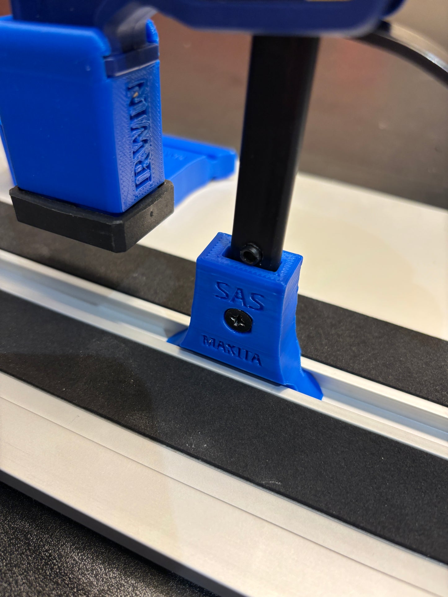 Irwin Quick Grip Clamp Adaptor to fit Makita Guide Rail with Riser block- Works with the thinnest of materials - Pair 2x