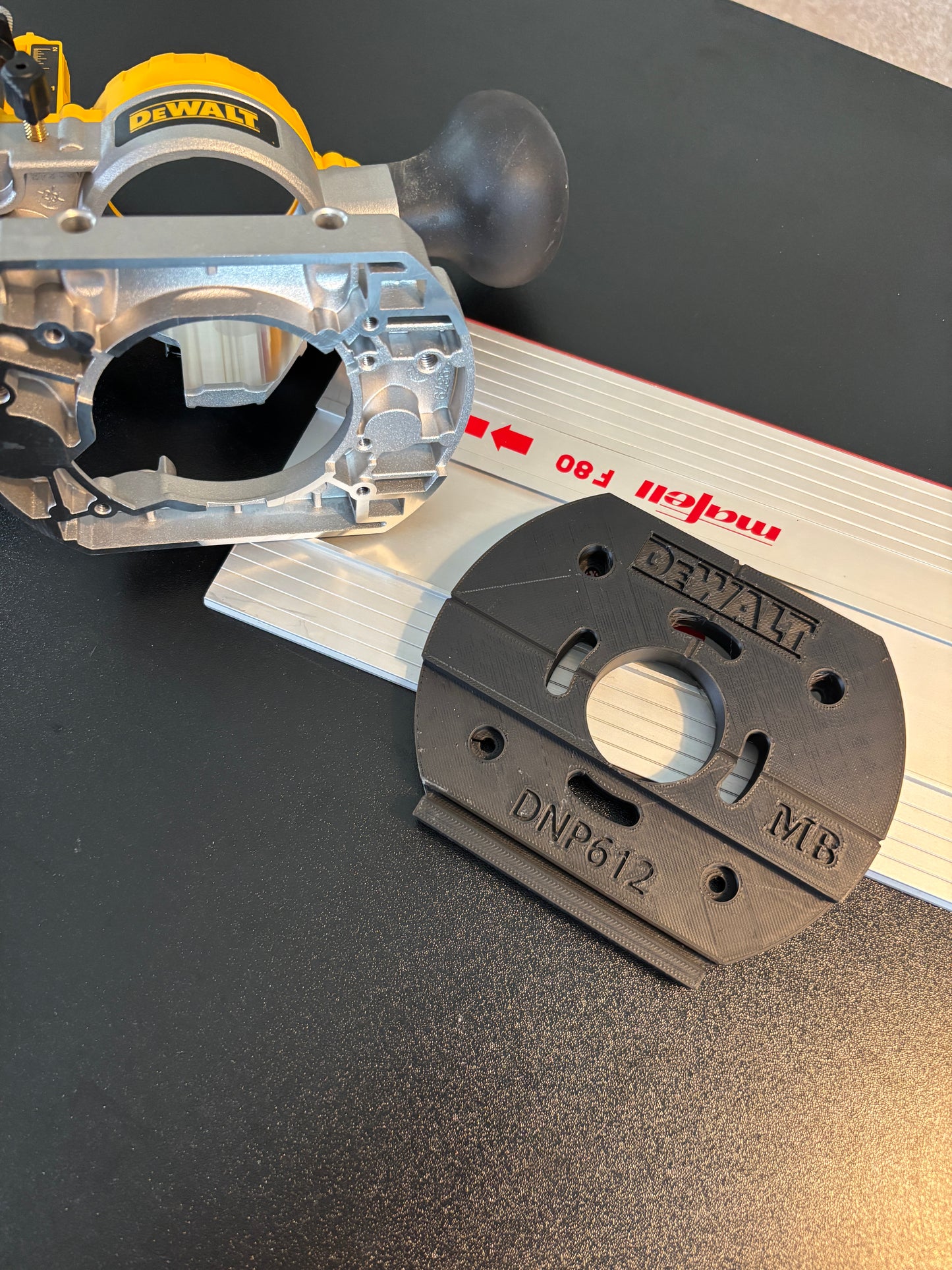 Dewalt DNP612 Router Plunge Base Adaptor for Guide Rail to fit Mafell Guide Track/Rail