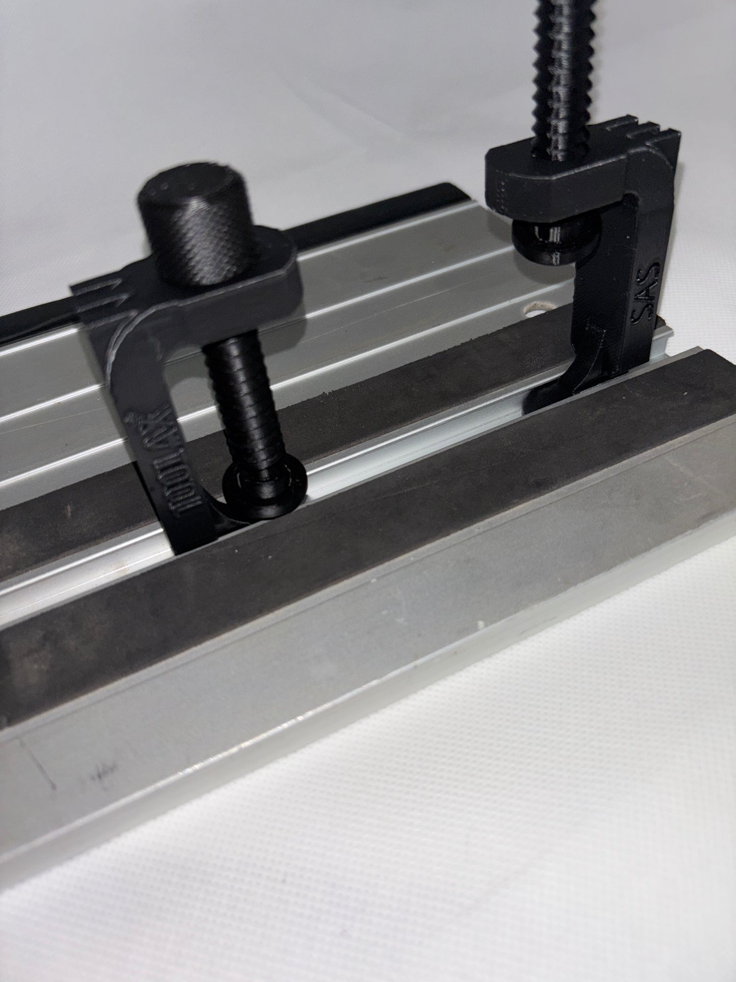 TOOLAX All In One Clamp G-Style - compatible with Titan track saw guide rail