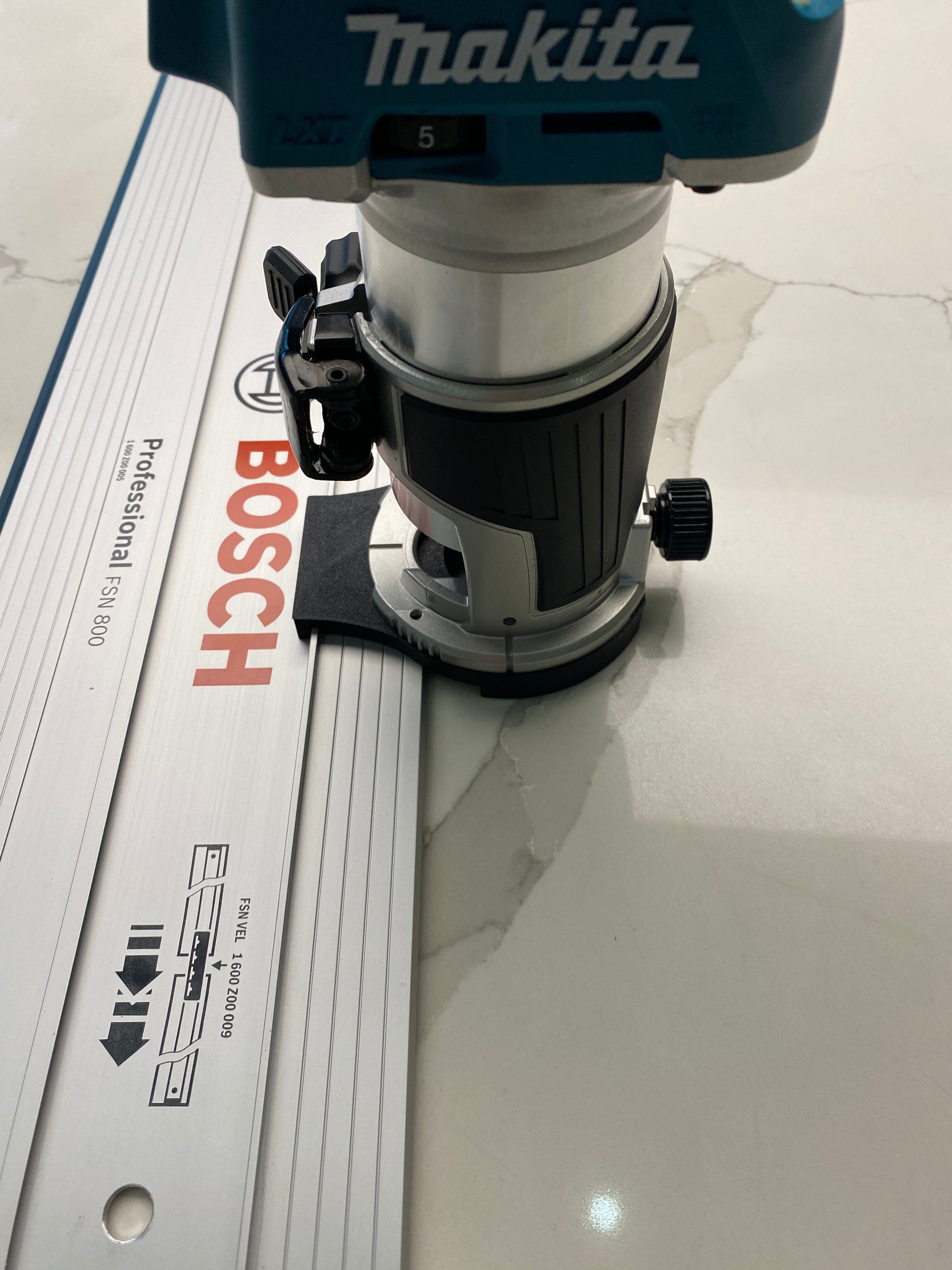 Makita Router DRT50 RT0700 RT0702 Guide Rail Adapter for Bosch