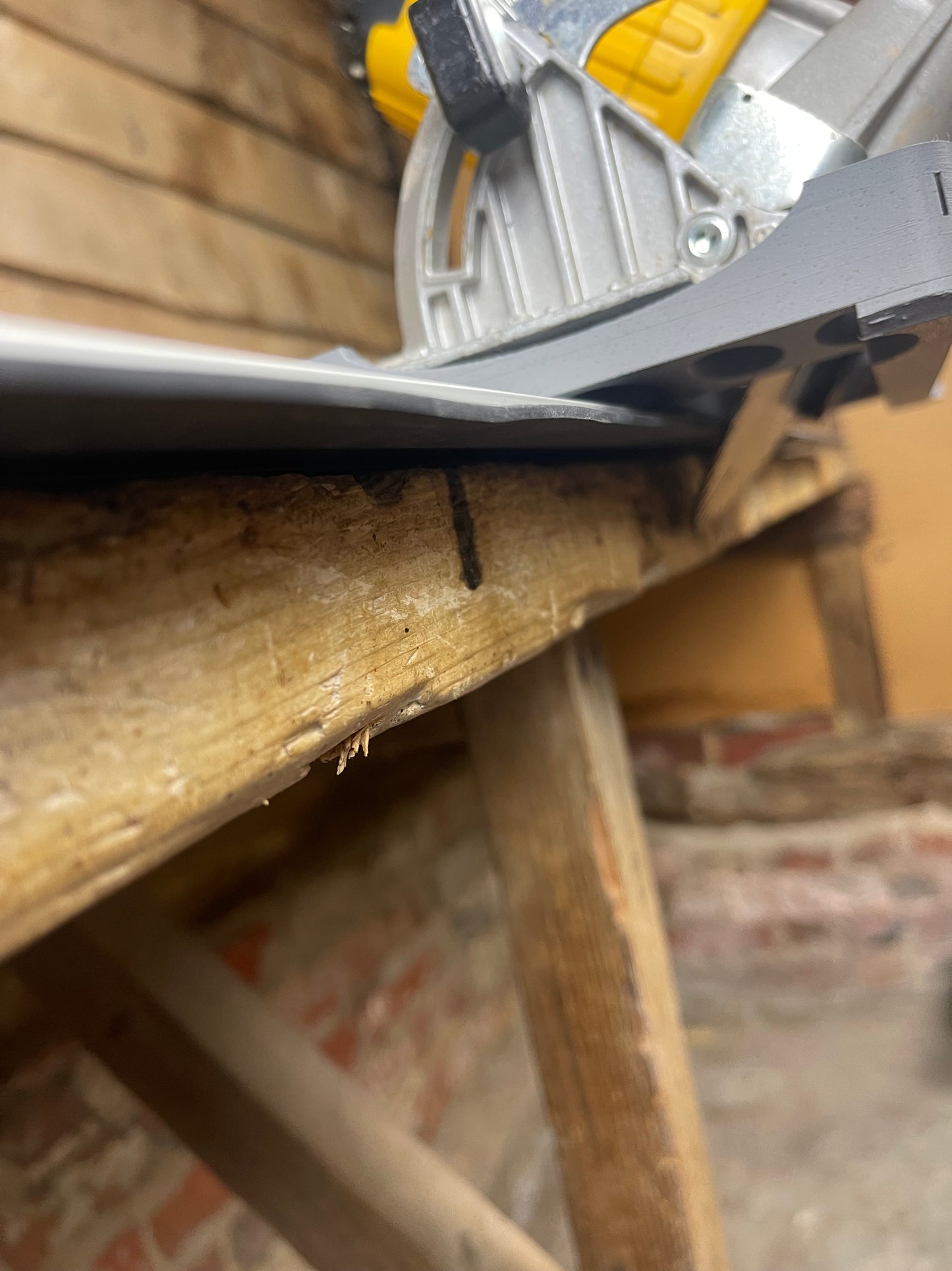 TOOLAX Guide Rail Adapter Base – Cut Perfect 45° & 90° Angles compatible with Dewalt Circular Saws (DCS570, DWE575, DCS575, DCS578, DCS573) – for Dewalt Guide Rails