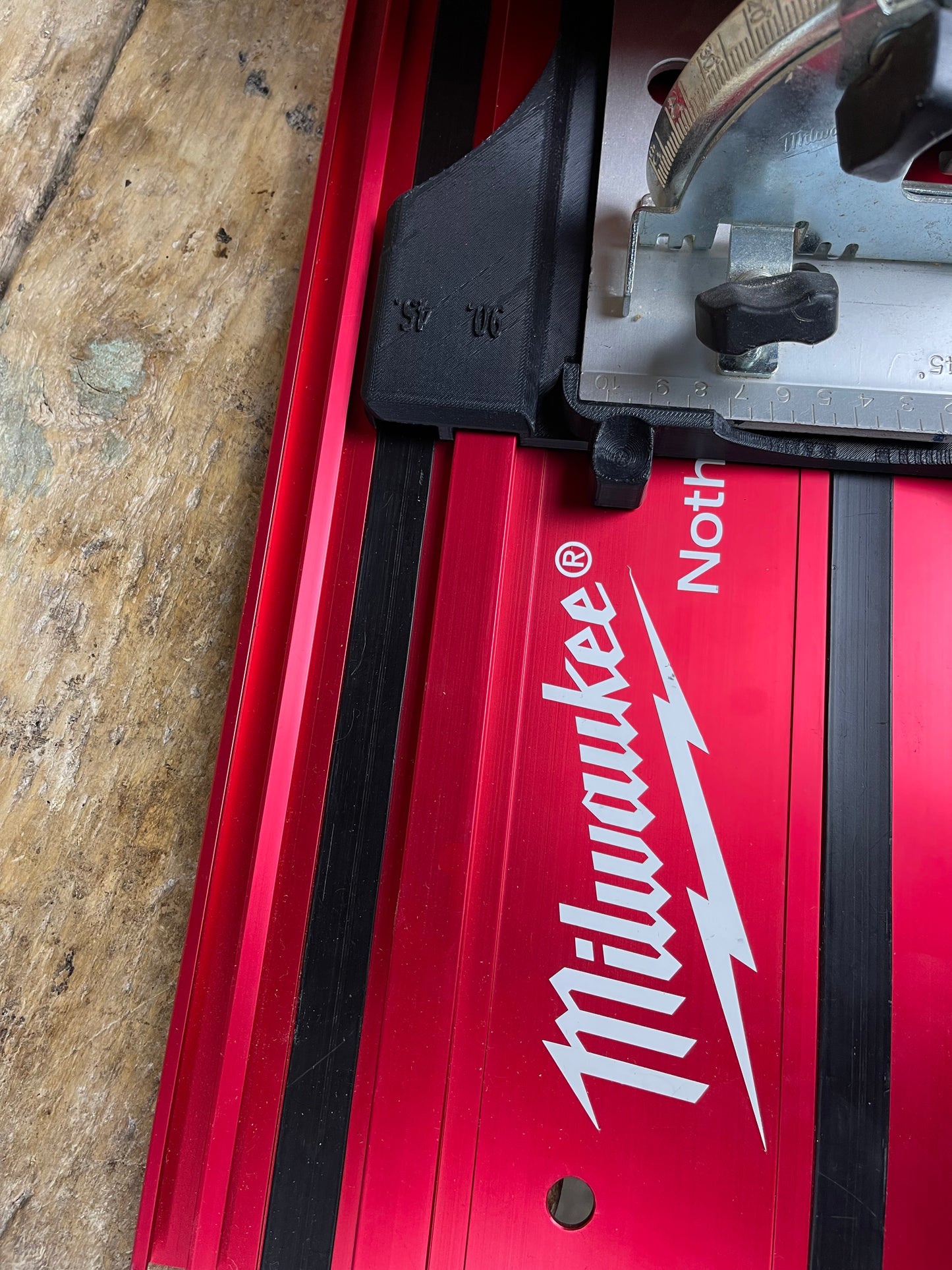 TOOLAX Guide Rail Adapter Base – Cut Perfect 45° & 90° Angles made for Milwaukee HD18CS compatible with Milwaukee Guide rail