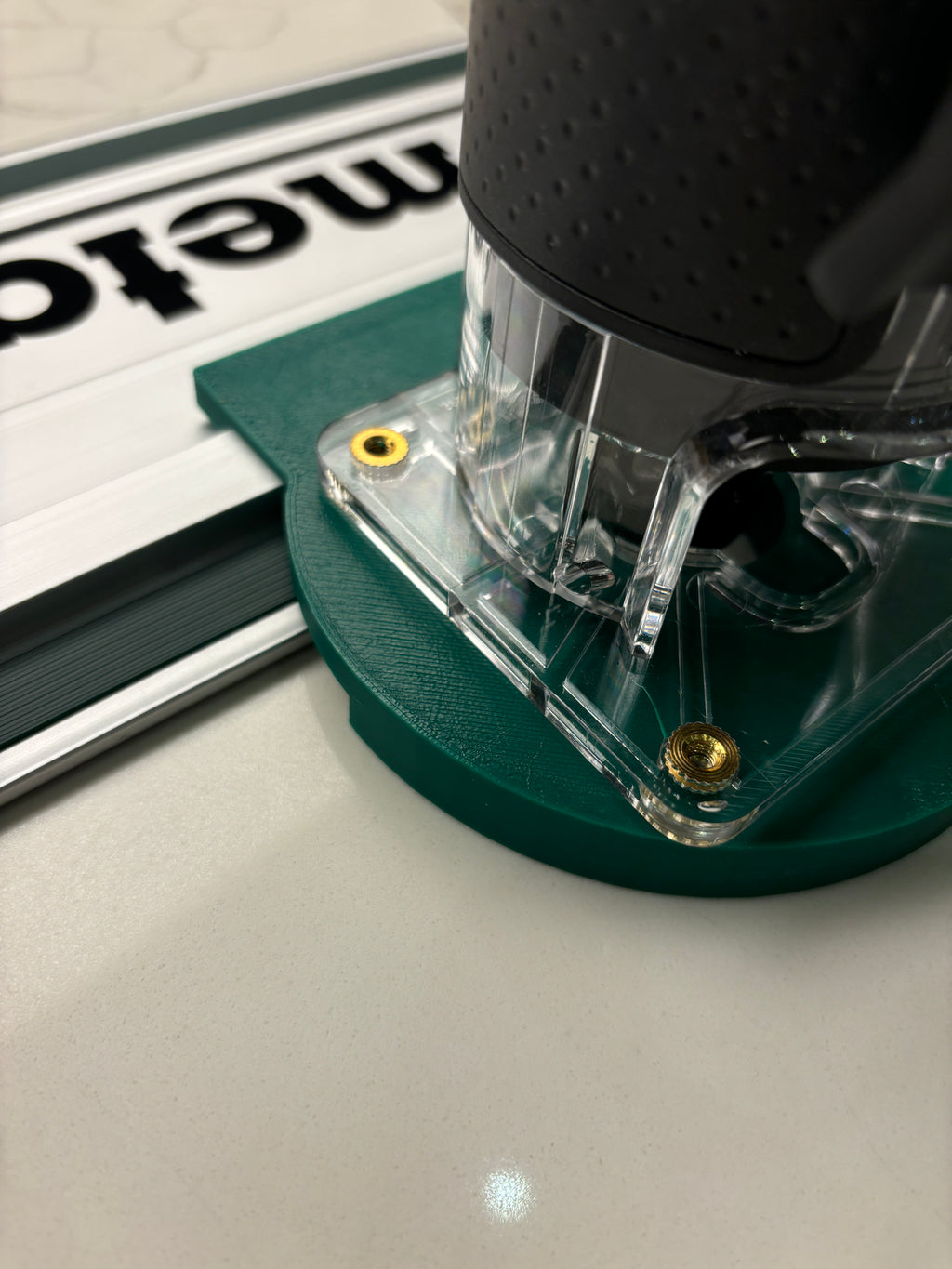 Bosch 18V-8 Advanced Trim Router Plunge Base Guide Rail Adapter to Metabo Track / Guide Rail