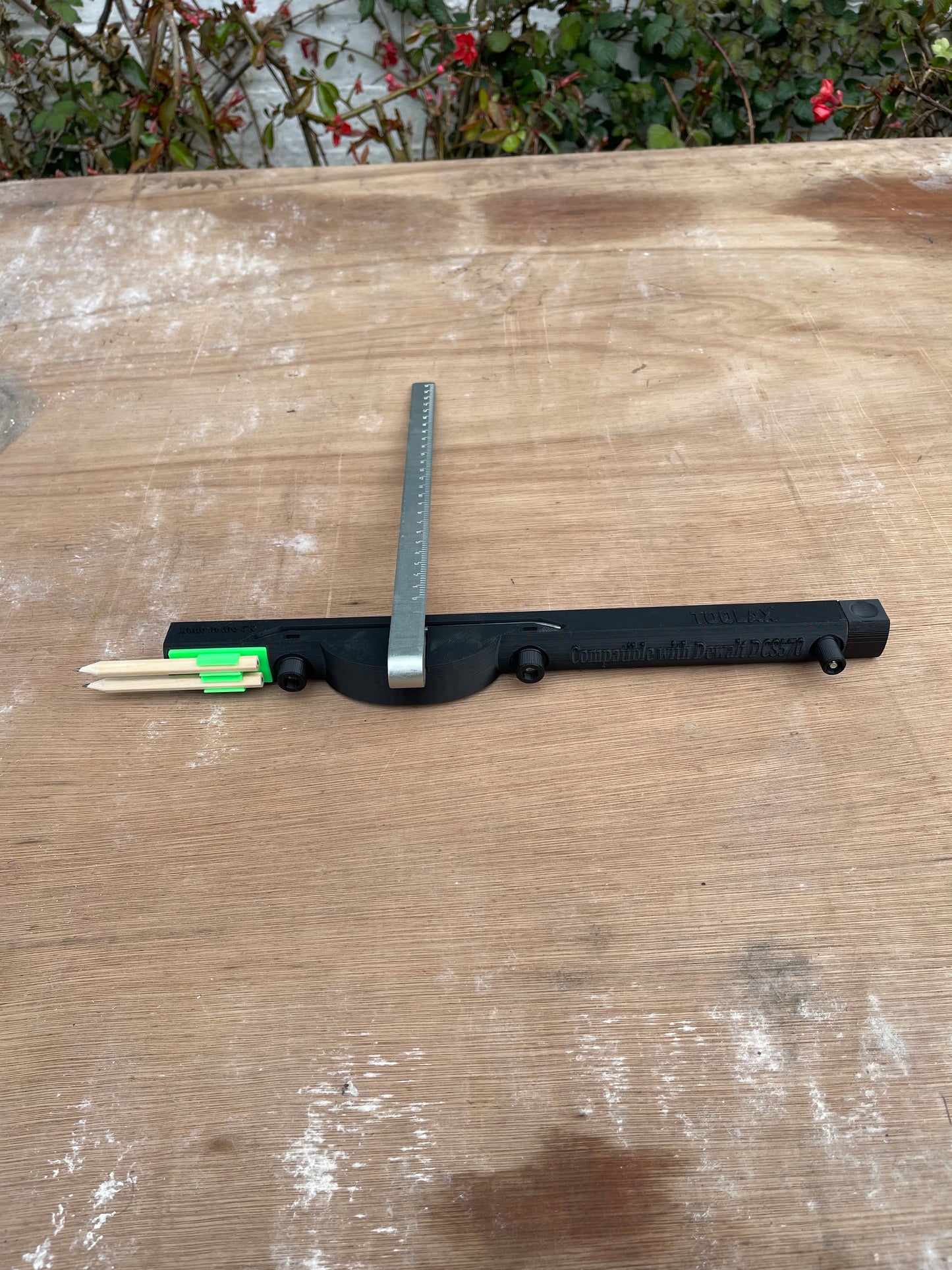 Circular Saw Guide Rip Fence Extender for Dewalt DCS570, DWE575, DCS575, DCS578, DCS573