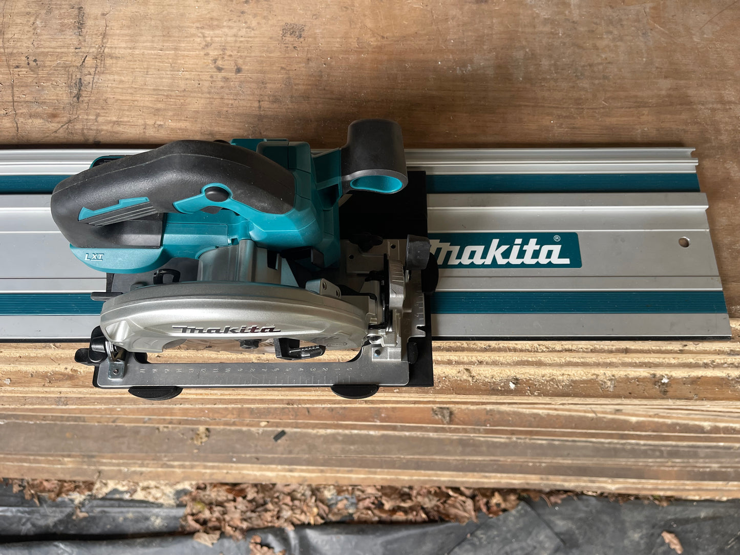 Makita DHS660 / XSH04 Adaptor base supports 90° and 45° cuts for Makita/Milwaukee/Festool/Evolution Guide rails