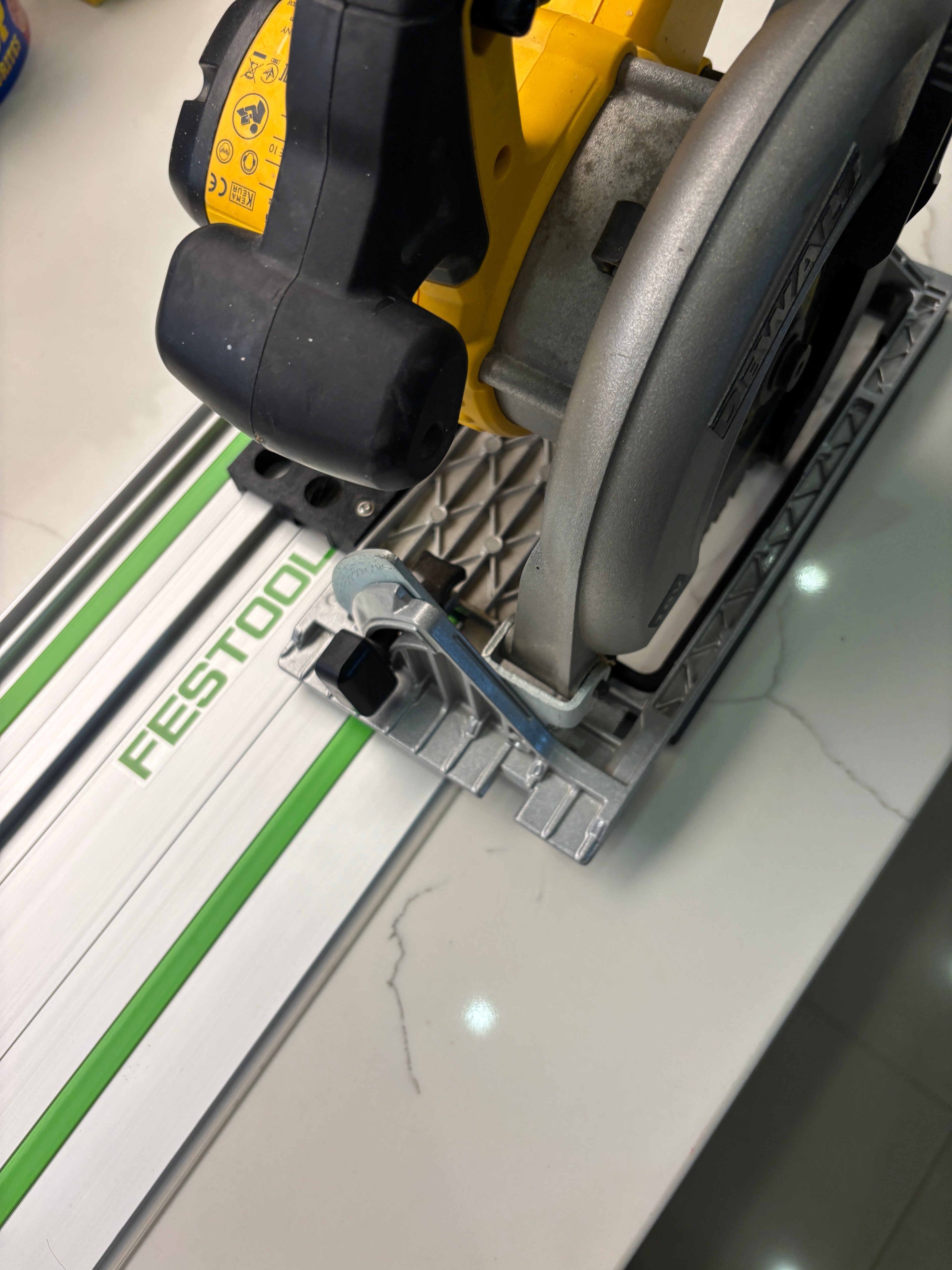 Dewalt DCS391 / DCS565 Adaptor base / Skid plate for Circular Saw to fit Festool Guide rail