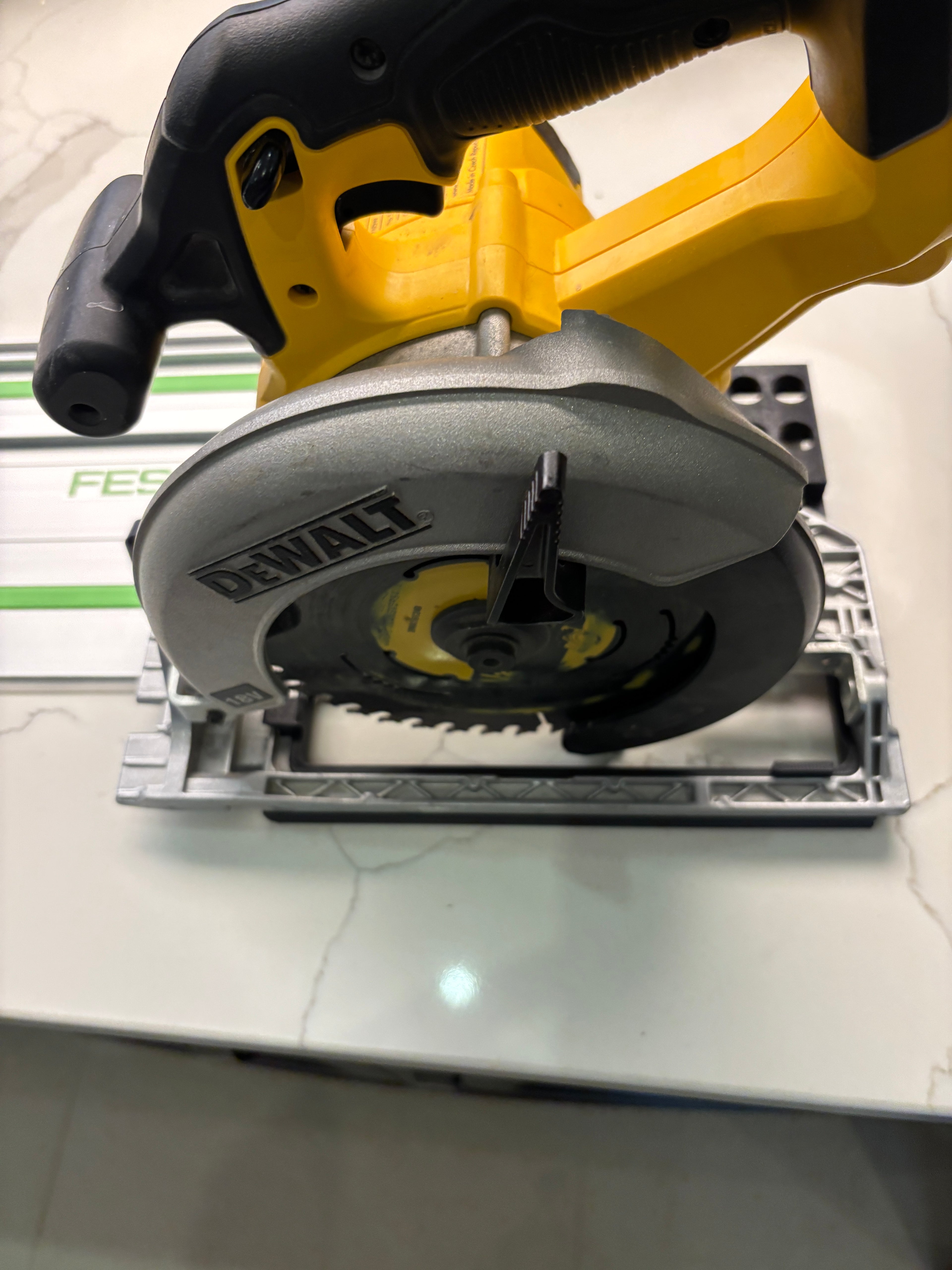 Dewalt DCS391 / DCS565 Adaptor base / Skid plate for Circular Saw to fit Festool Guide rail