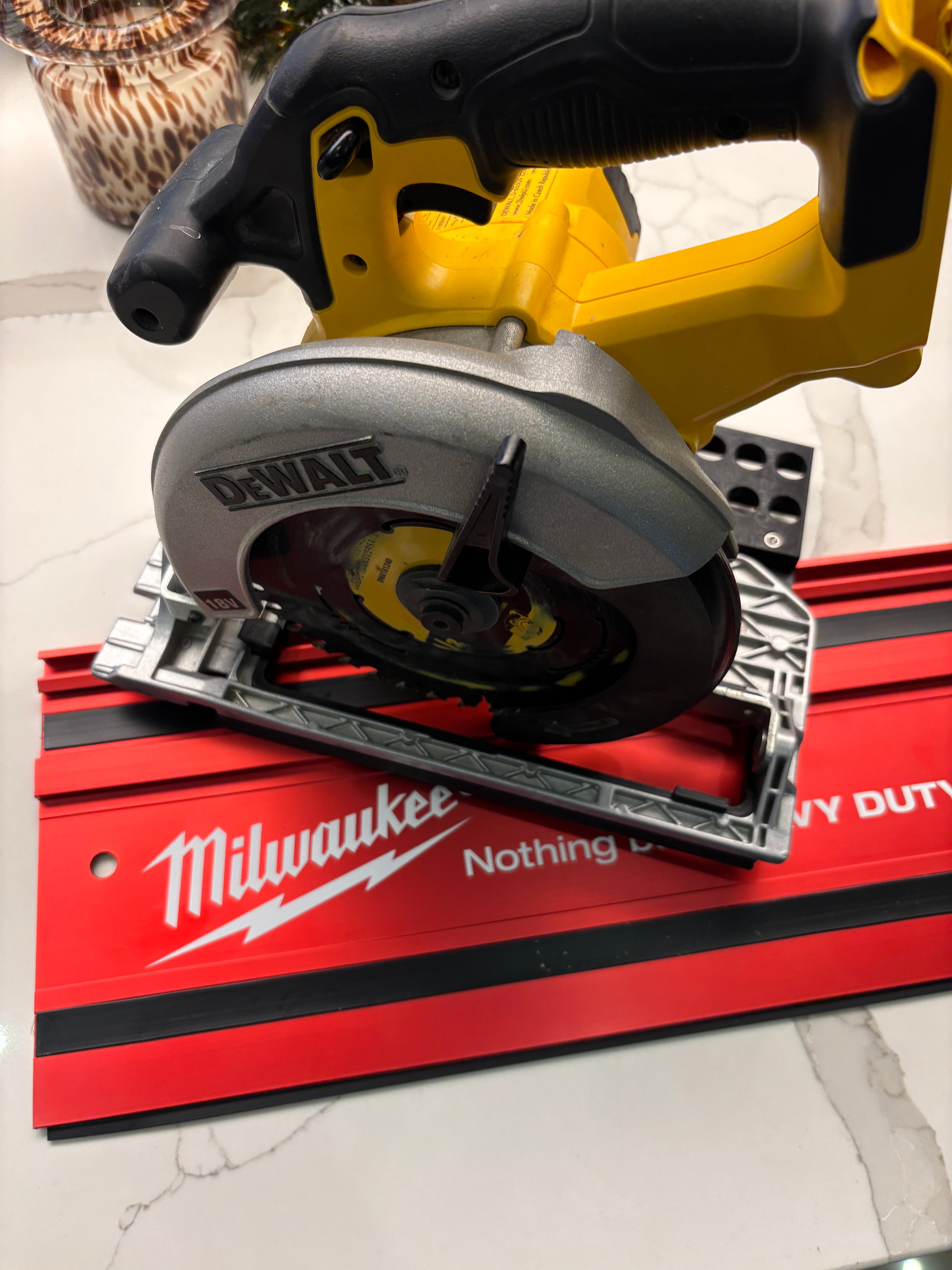 Dewalt DCS391 / DCS565 Adaptor base / Skid plate for Circular Saw to fit Milwaukee Guide rail