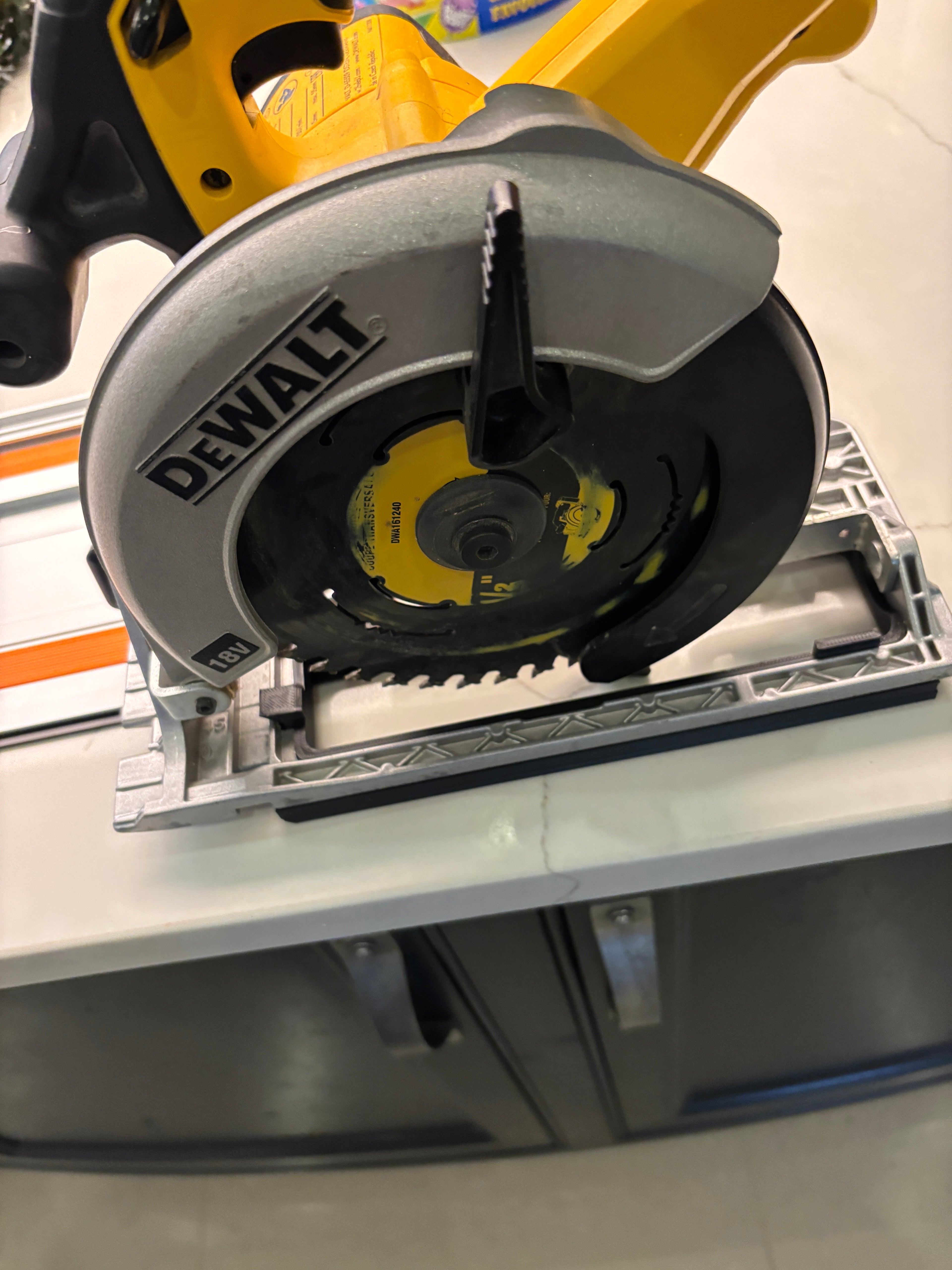 Dewalt DCS391 / DCS565 Adaptor base / Skid plate for Circular Saw to fit Triton Guide rail
