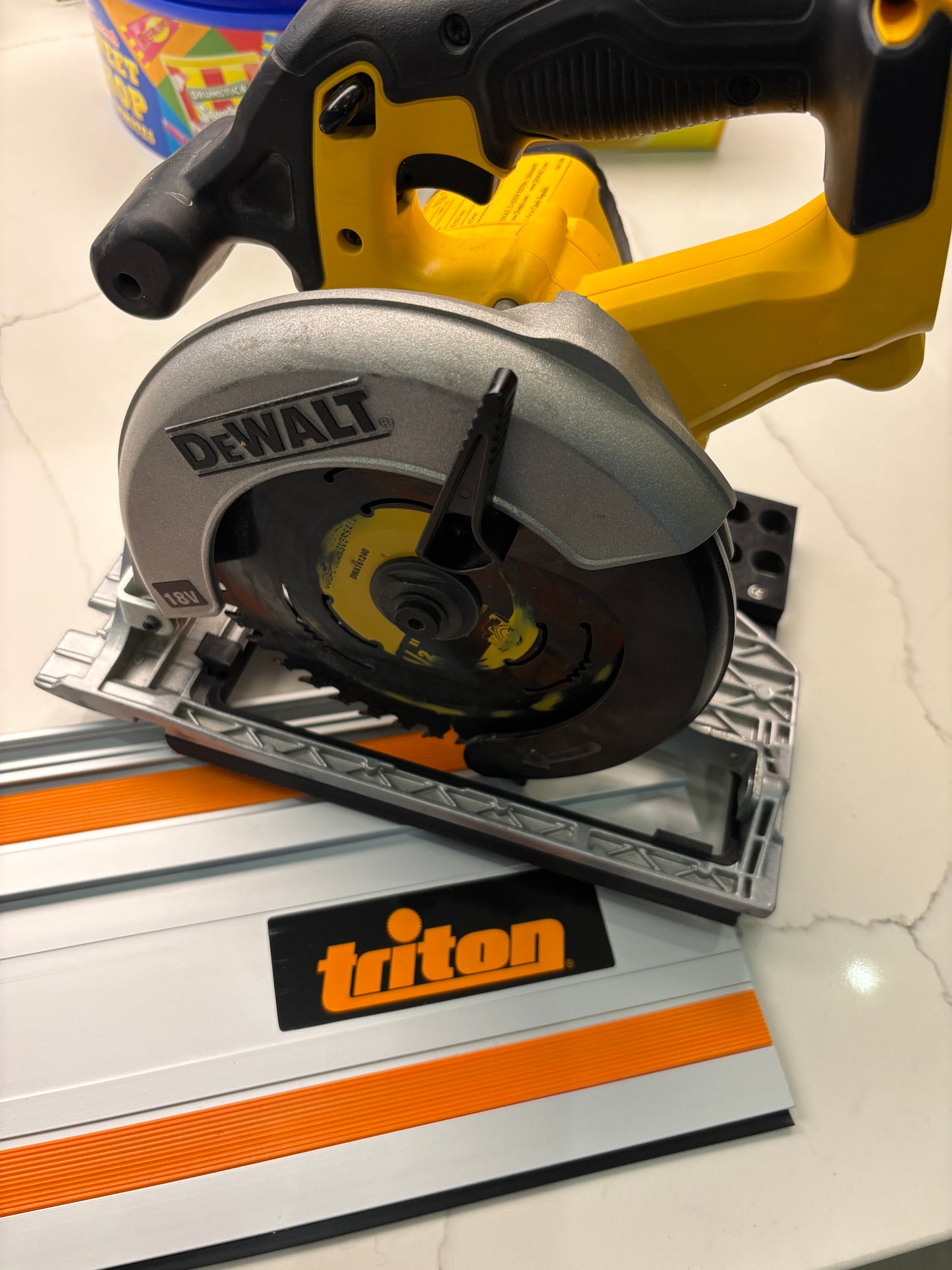 Dewalt DCS391 / DCS565 Adaptor base / Skid plate for Circular Saw to fit Triton Guide rail