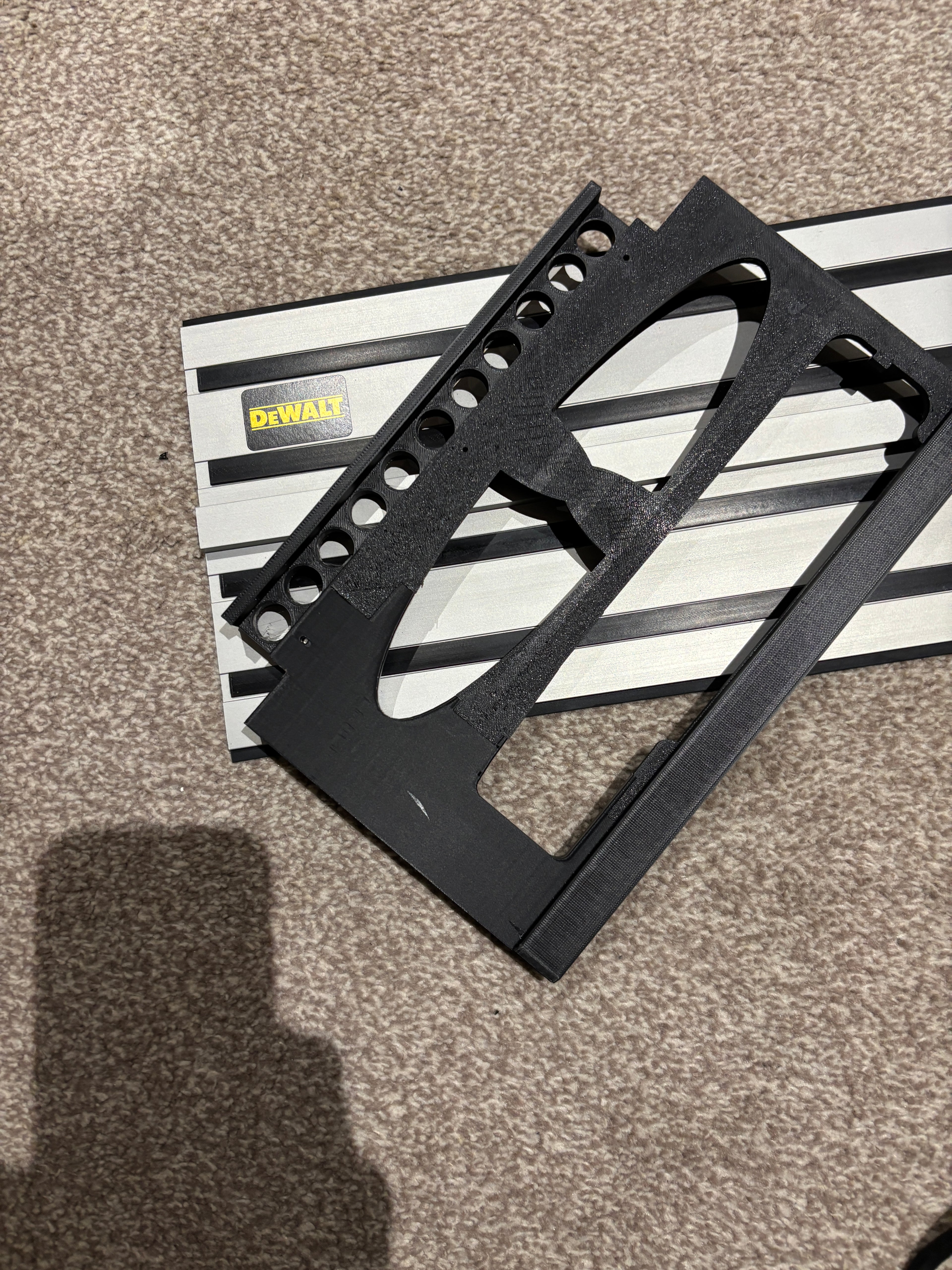 Dewalt DWE560 Adaptor base / Skid plate for Circular Saw to fit Dewalt Guide rail