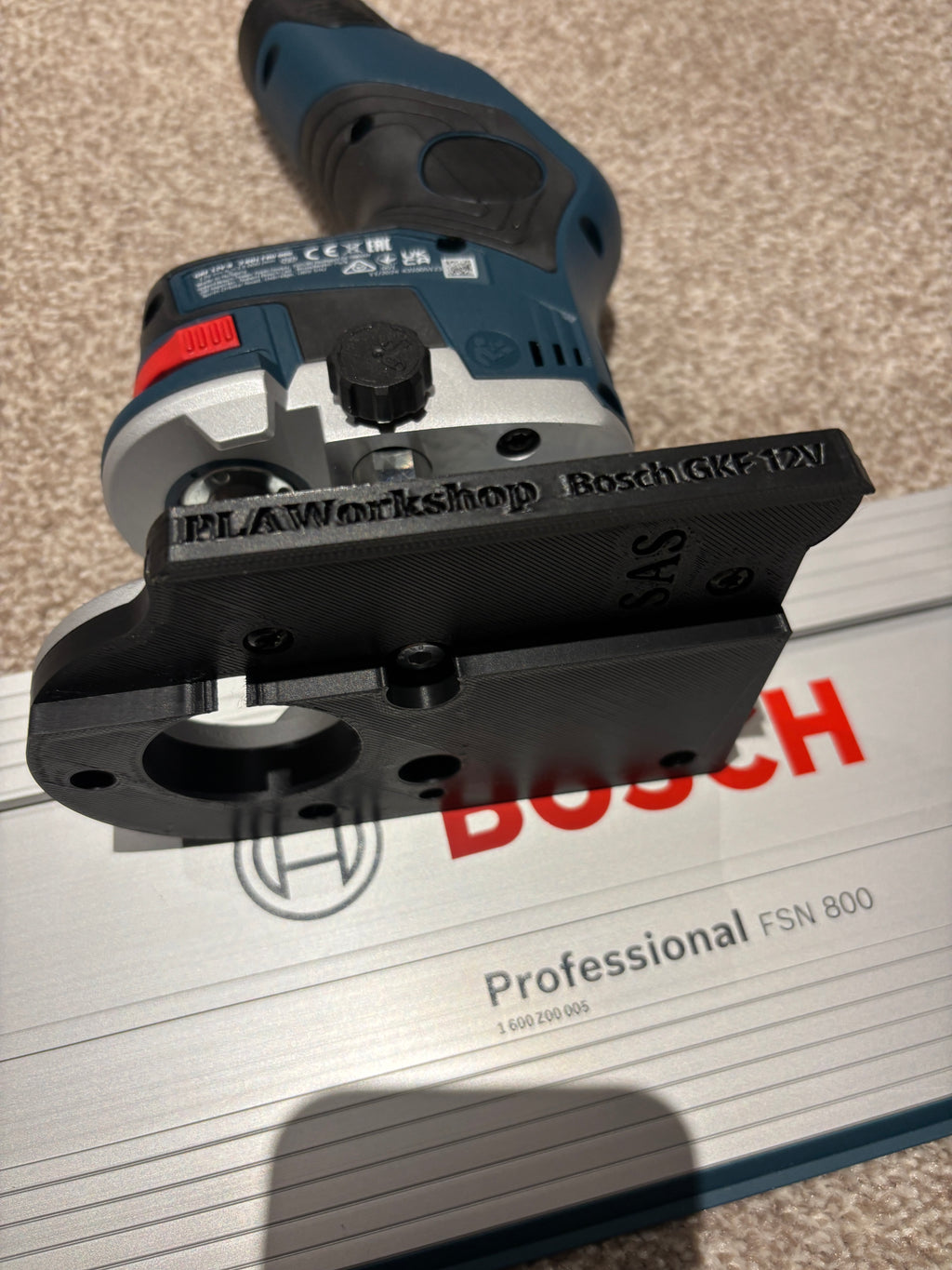 Bosch GKF 12V-8 Cordless Edge Trim Router Base Guide Rail Adapter to Bosch Track / Guide Rail