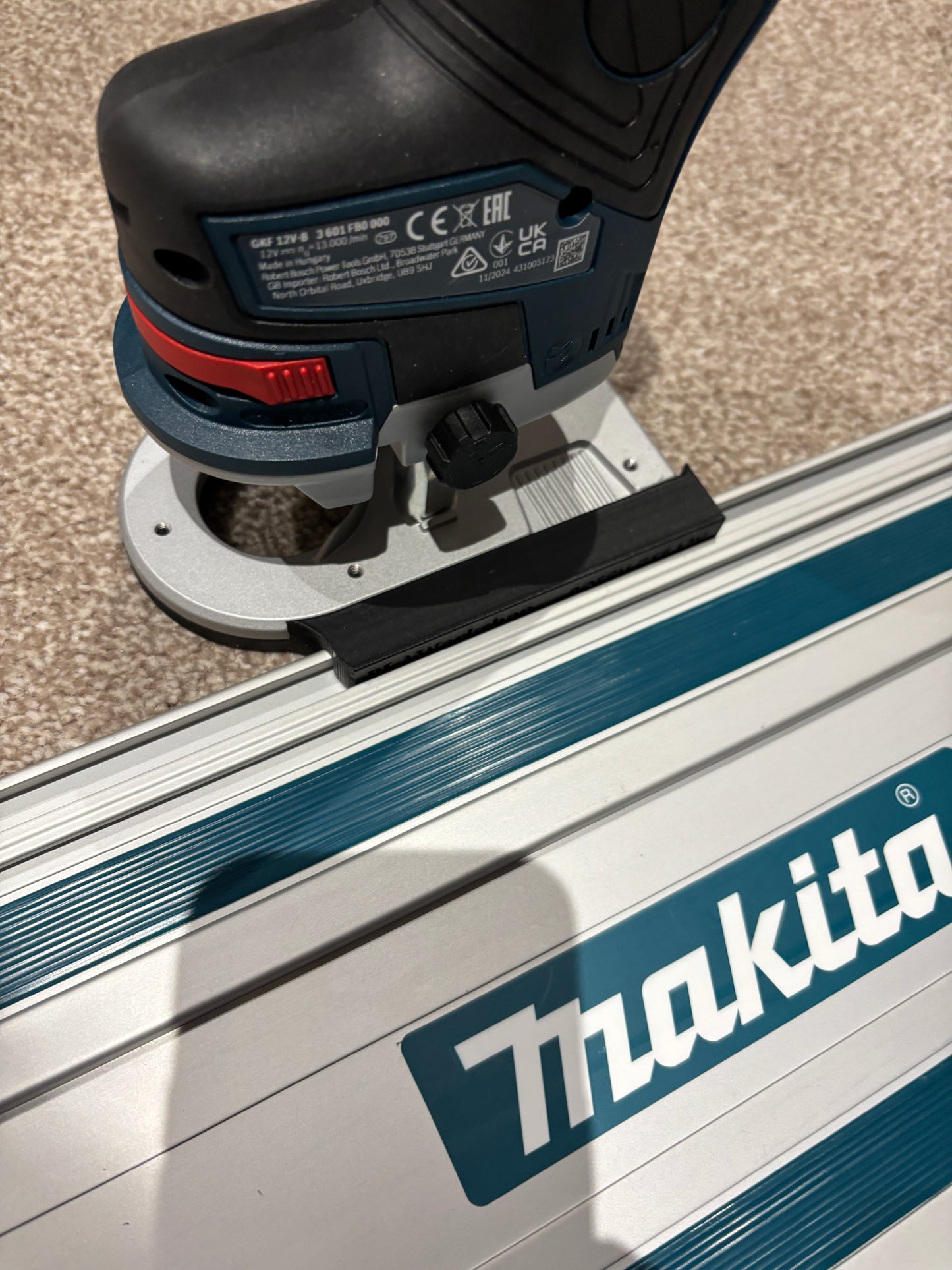 Bosch GKF 12V-8 Cordless Edge Trim Router Base Guide Rail Adapter to Makita Track / Guide Rail