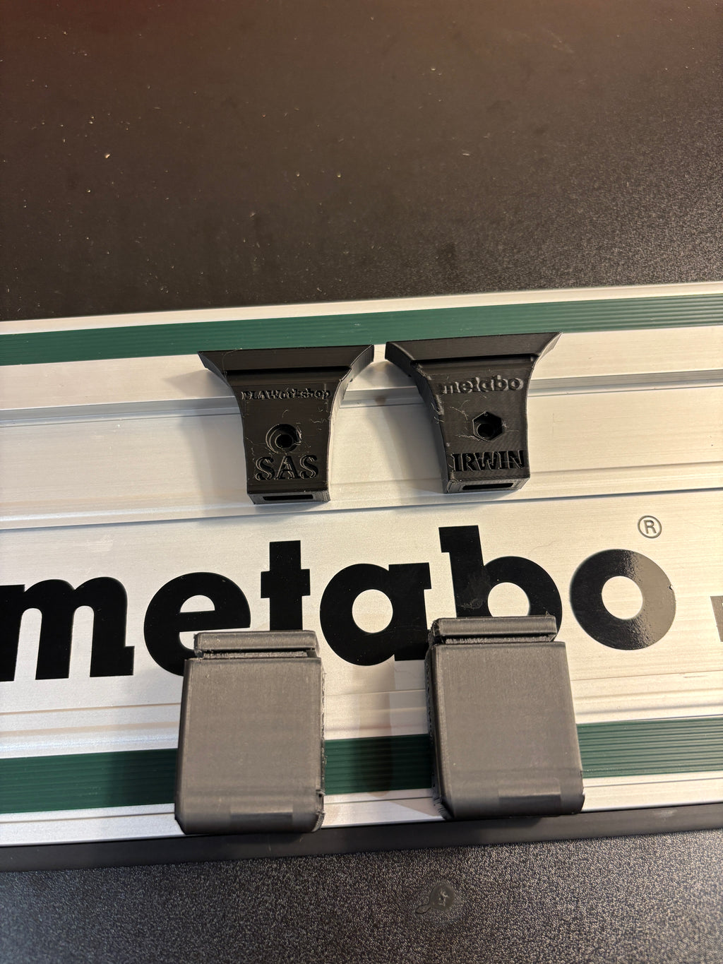 Irwin Quick Grip Clamp Adaptor to fit Metabo Guide Rail with Riser block- Works with the thinnest of materials - Pair 2x