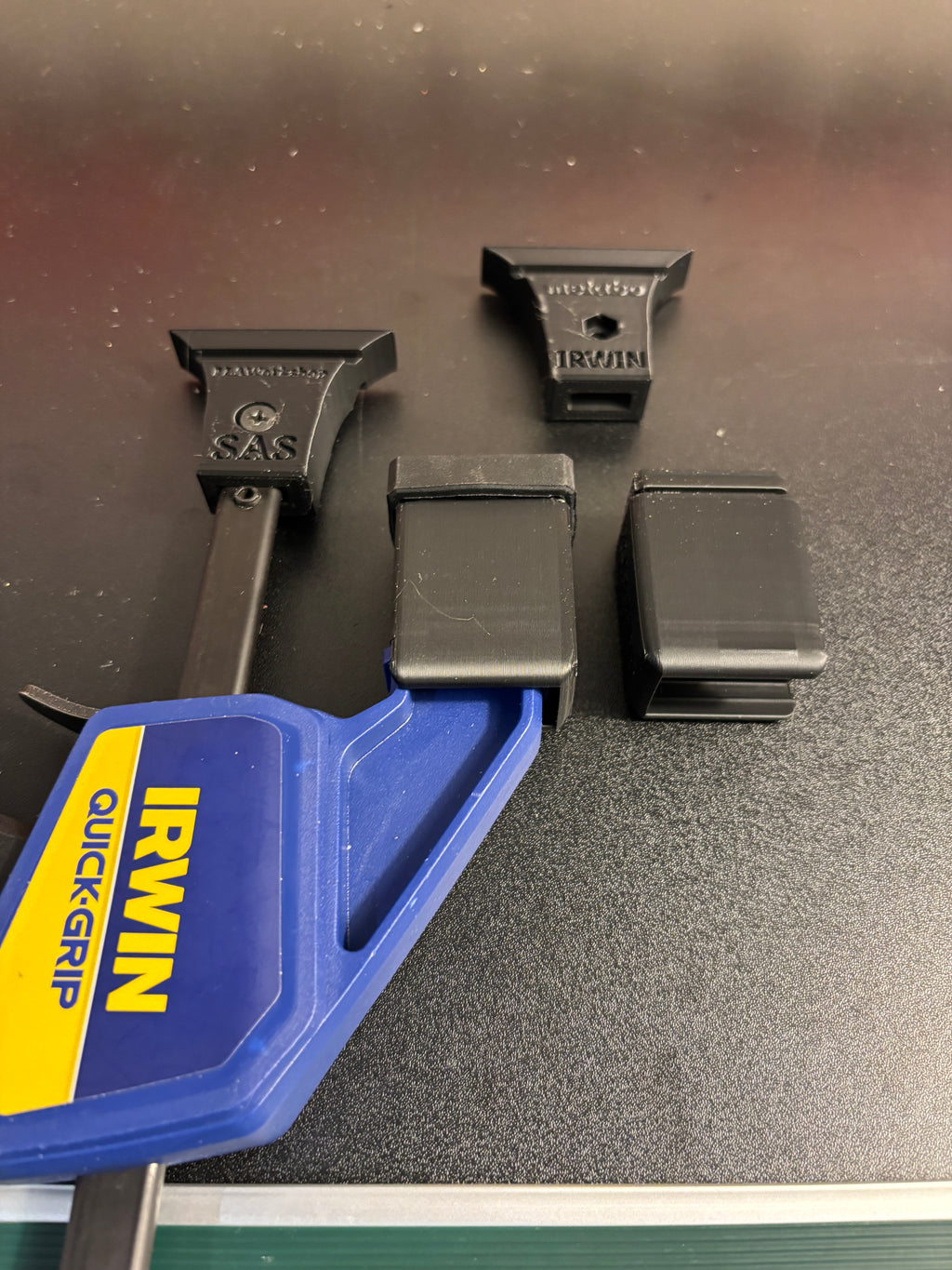 Irwin Quick Grip Clamp Adaptor to fit Metabo Guide Rail with Riser block- Works with the thinnest of materials - Pair 2x