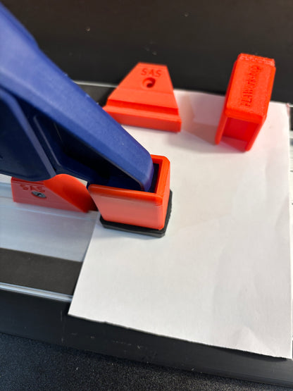 Irwin Quick Grip Clamp Adaptor to fit Einhell Guide Rail with Riser block- Works with the thinnest of materials - Pair 2x