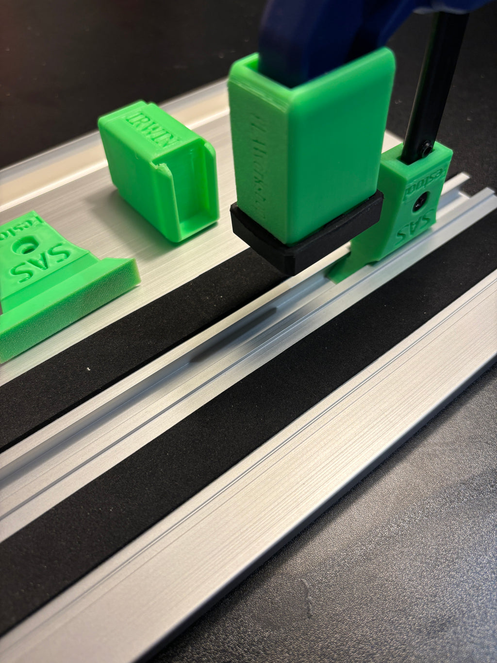 Irwin Quick Grip Clamp Adaptor to fit Festool Guide Rail with Riser block- Works with the thinnest of materials - Pair 2x