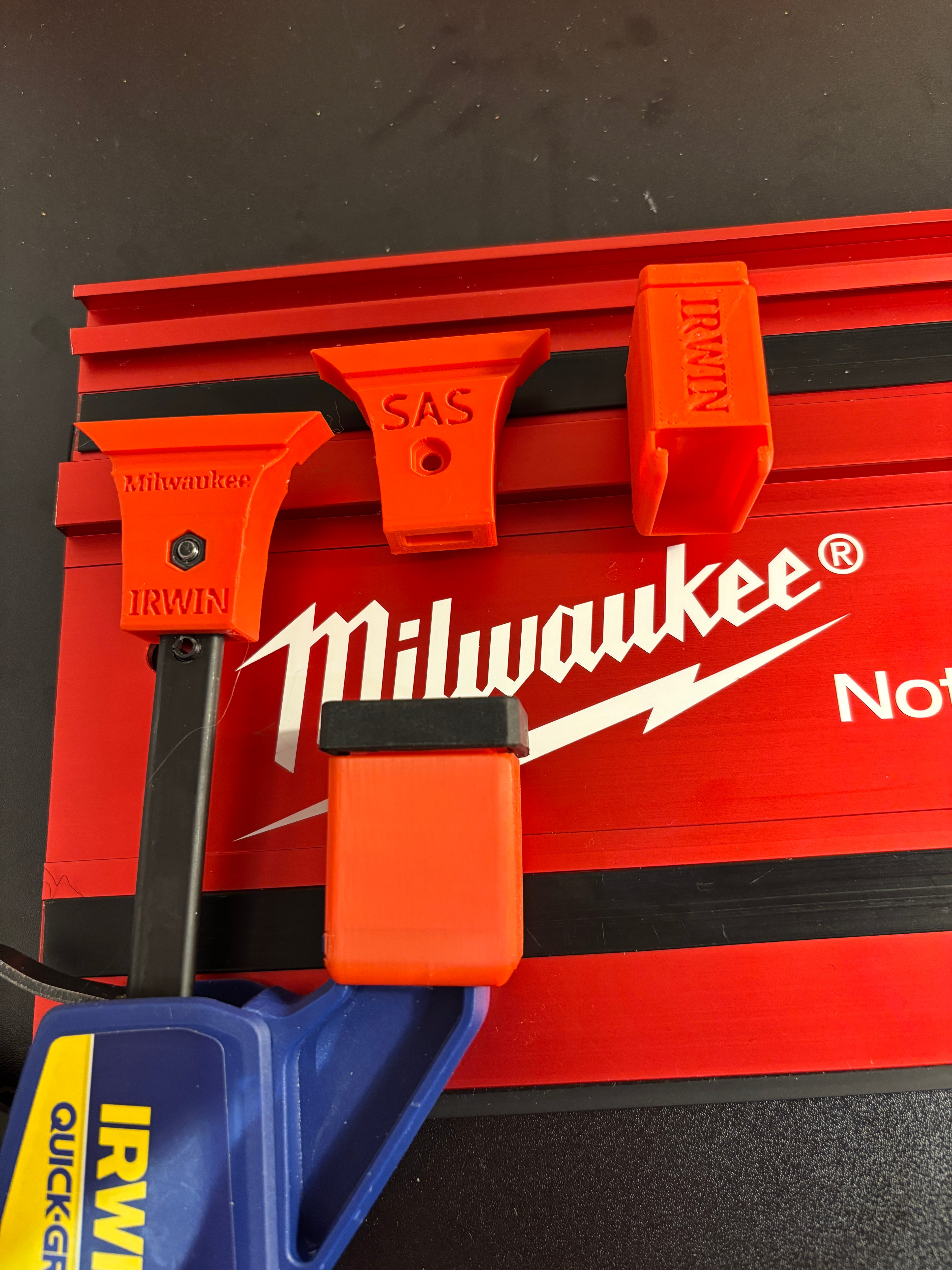 Irwin Quick Grip Clamp Adaptor to fit Milwaukee Guide Rail with Riser block- Works with the thinnest of materials - Pair 2x