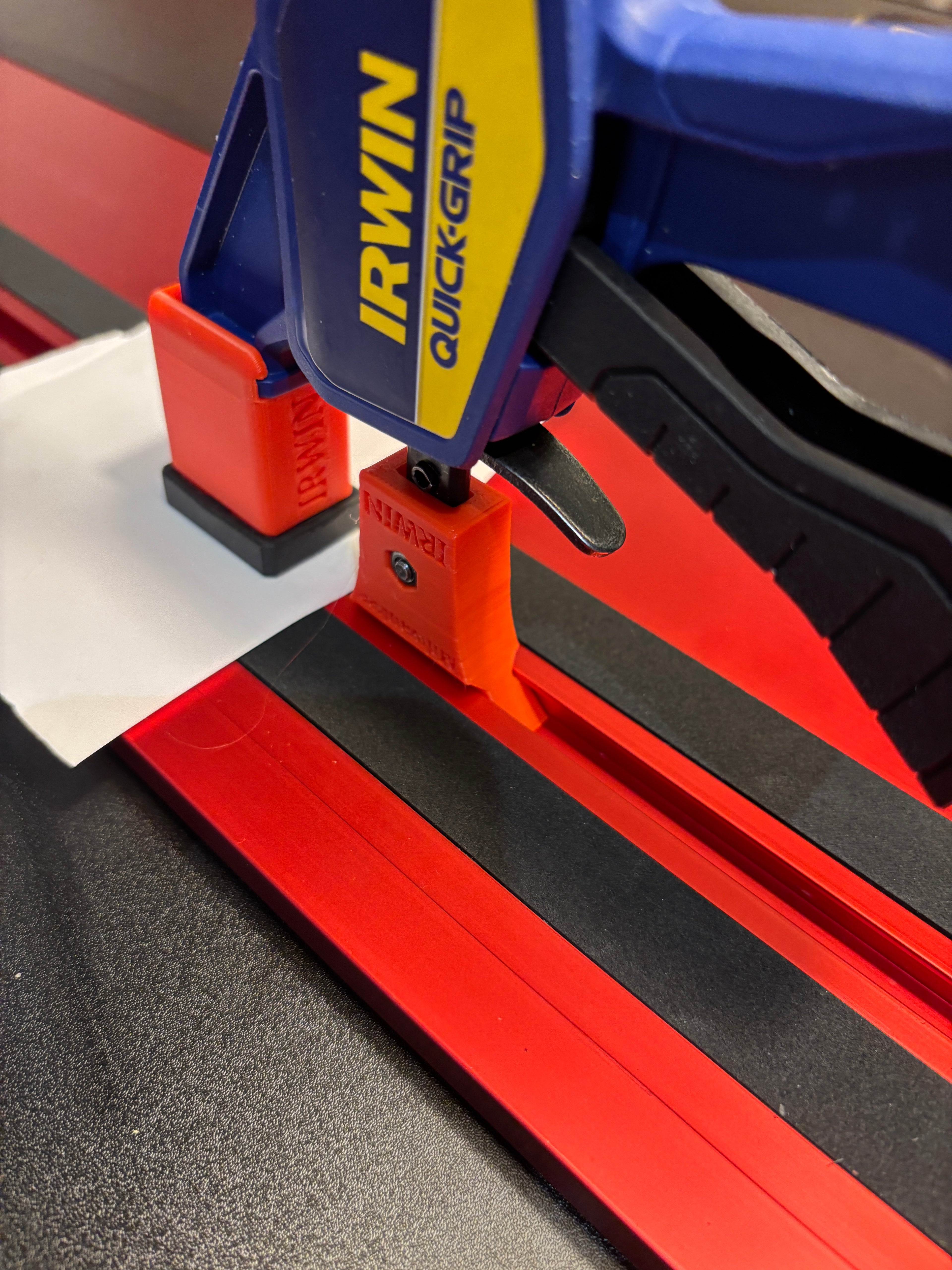 Irwin Quick Grip Clamp Adaptor to fit Milwaukee Guide Rail with Riser block- Works with the thinnest of materials - Pair 2x