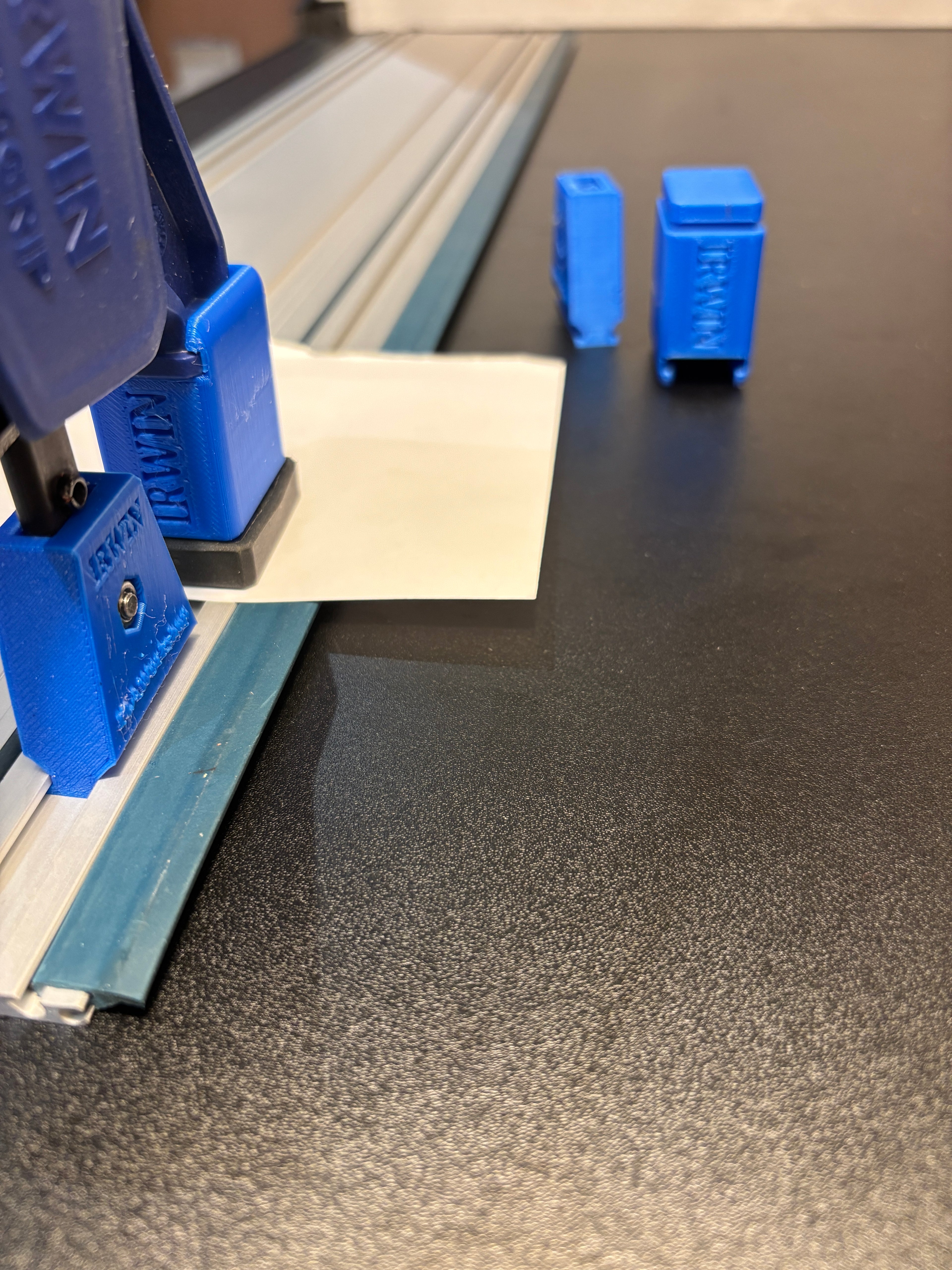 Irwin Quick Grip Clamp Adaptor to fit Bosch Guide Rail with Riser block- Works with the thinnest of materials - Pair 2x