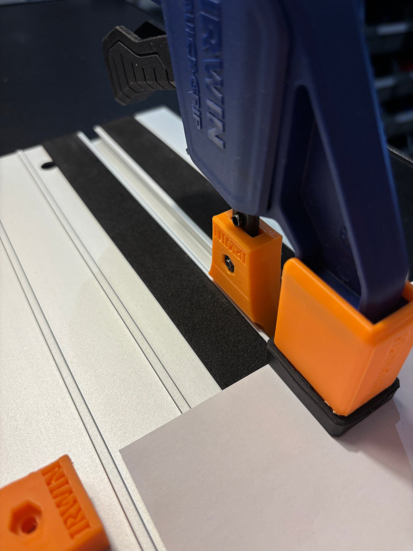 Irwin Quick Grip Clamp Adaptor to fit Triton Guide Rail with Riser block- Works with the thinnest of materials - Pair 2x