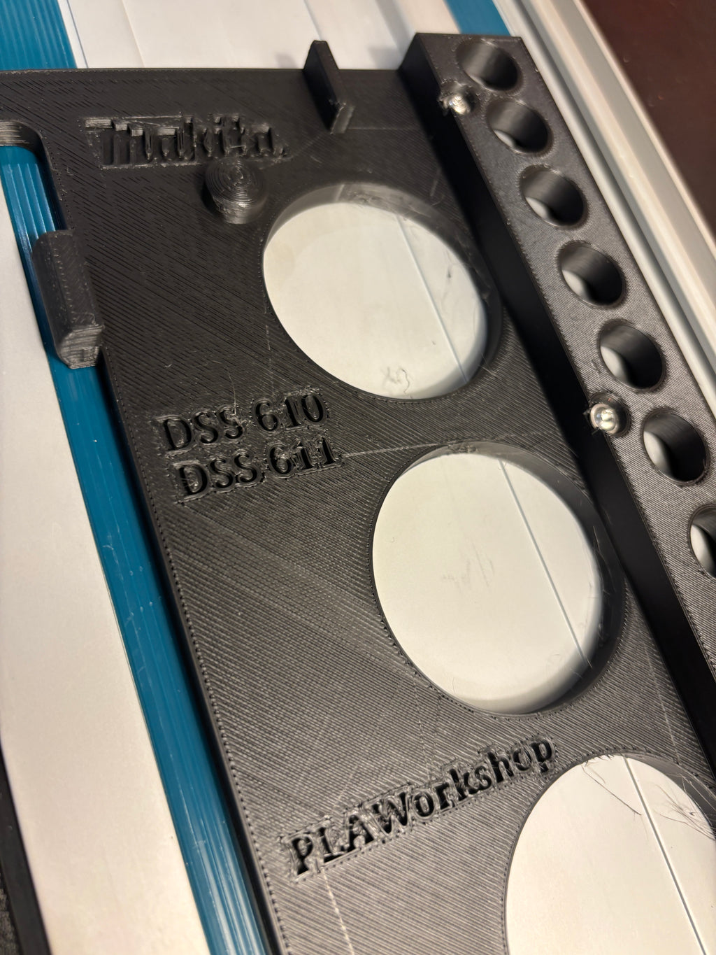 Makita DSS610 / DSS611 Adaptor base / Skid plate for Circular Saw to fit Makita Guide rail