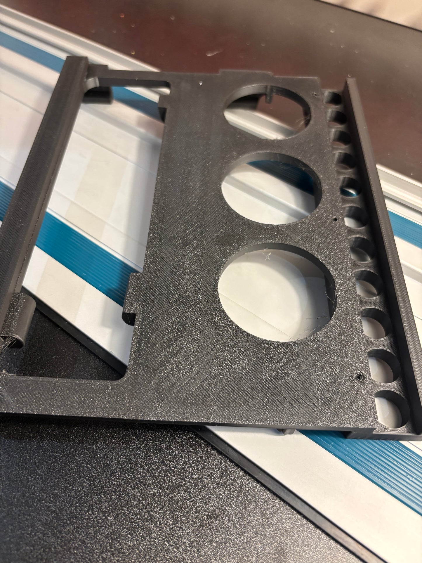 Makita DSS610 / DSS611 Adaptor base / Skid plate for Circular Saw to fit Makita Guide rail