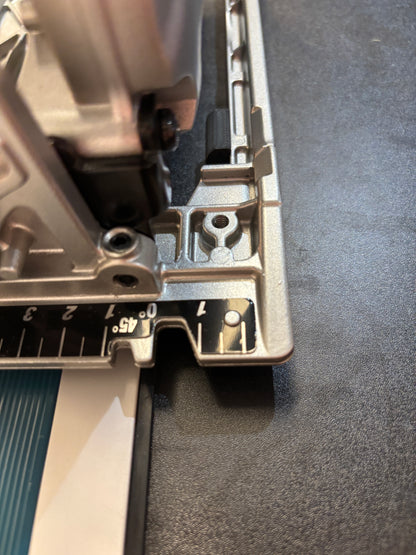 Makita DSS610 / DSS611 Adaptor base / Skid plate for Circular Saw to fit Makita Guide rail