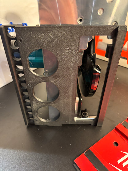 Makita DSS610 / DSS611 Adaptor base / Skid plate for Circular Saw to fit Milwaukee Guide rail