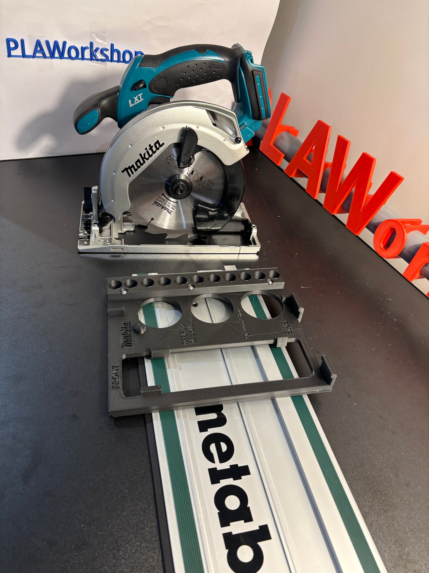 Makita DSS610 / DSS611 Adaptor base / Skid plate for Circular Saw to fit Metabo Guide rail