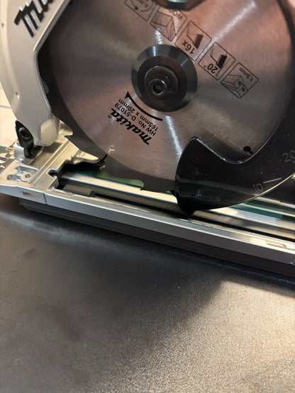 Makita DSS610 / DSS611 Adaptor base / Skid plate for Circular Saw to fit Metabo Guide rail