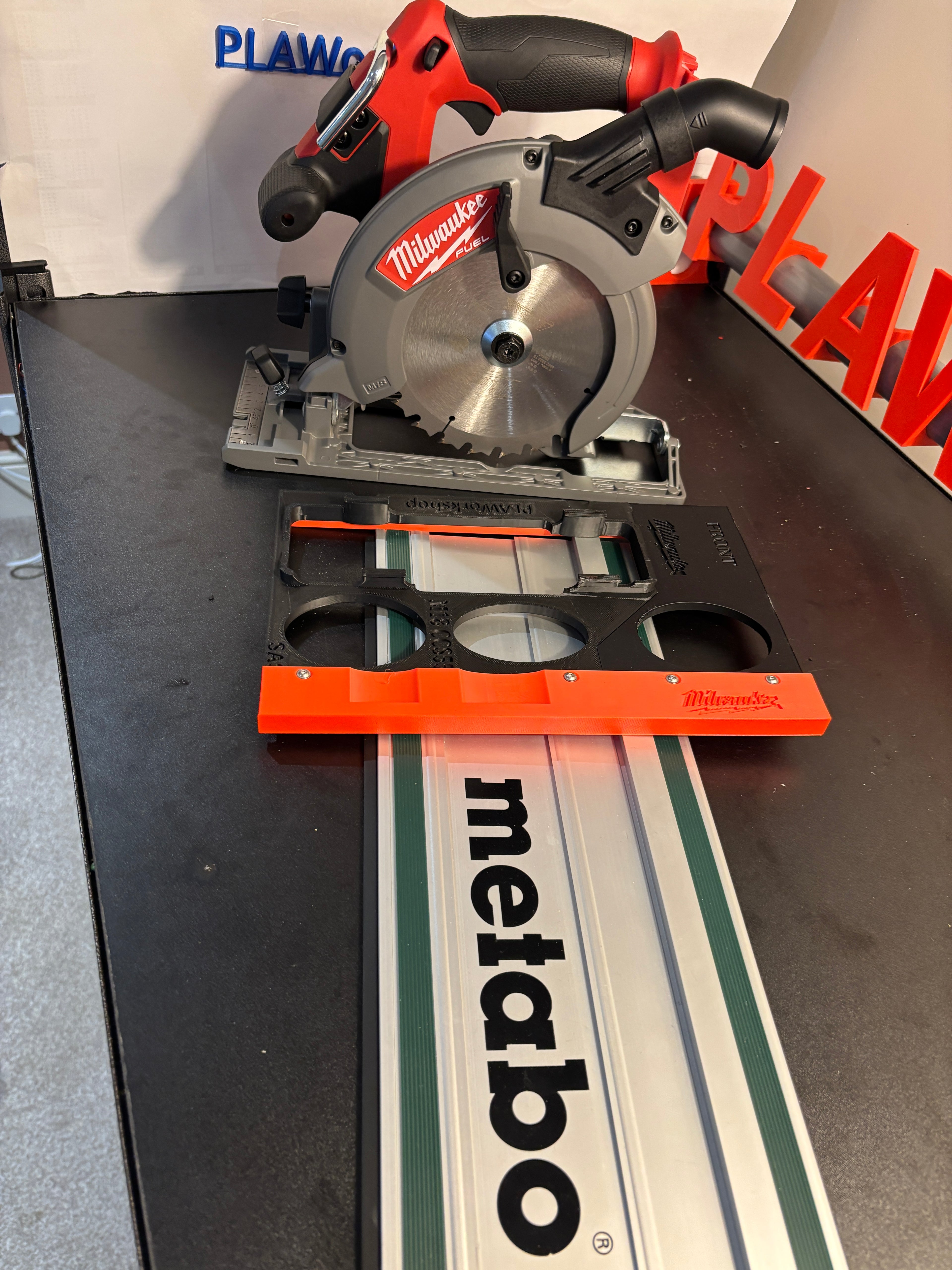 Milwaukee M18 CCS55 Adaptor base / Skid plate for Circular Saw to fit Metabo Guide rail