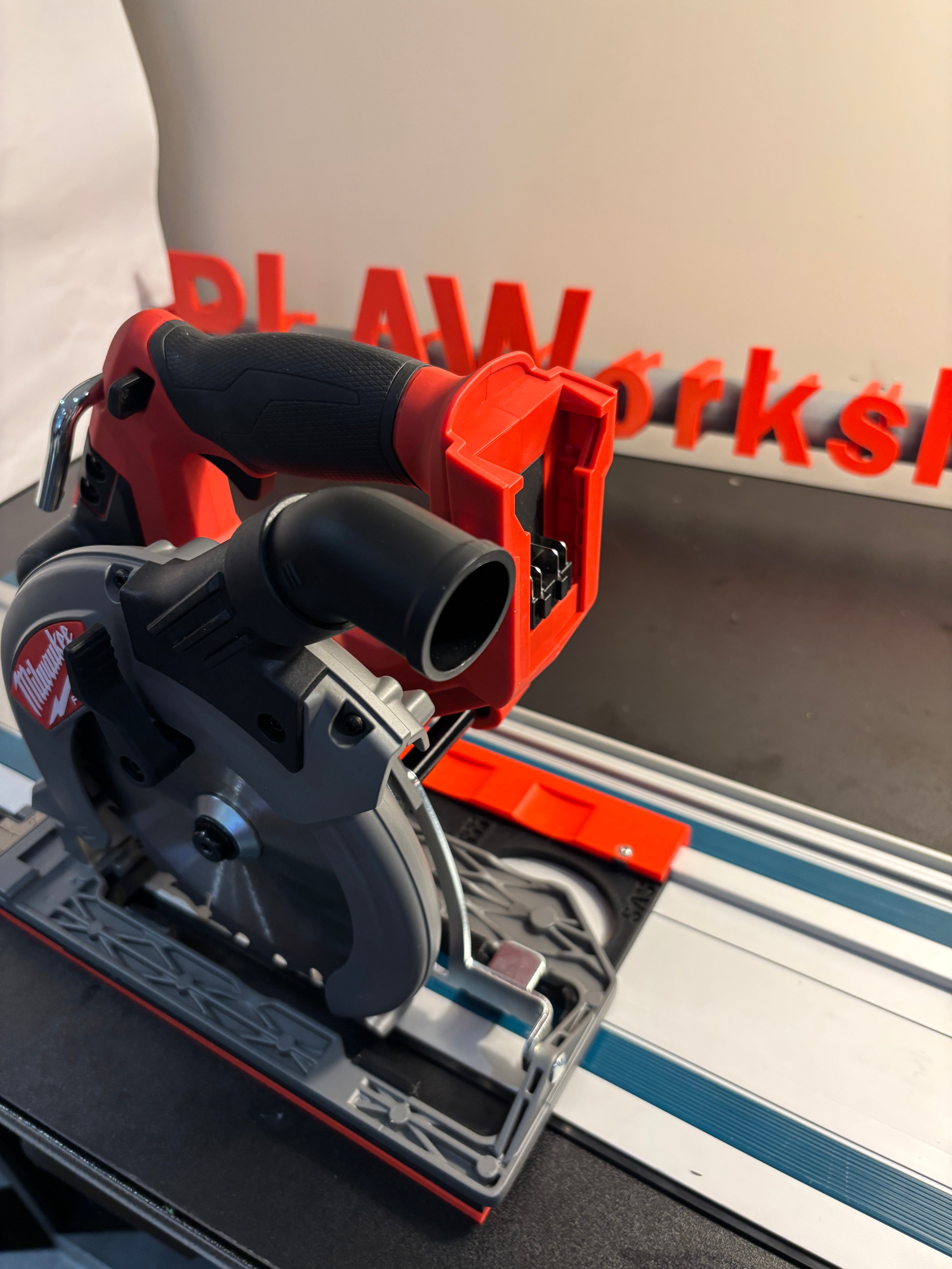 Milwaukee M18 CCS55 Adaptor base / Skid plate for Circular Saw to fit Makita Guide rail