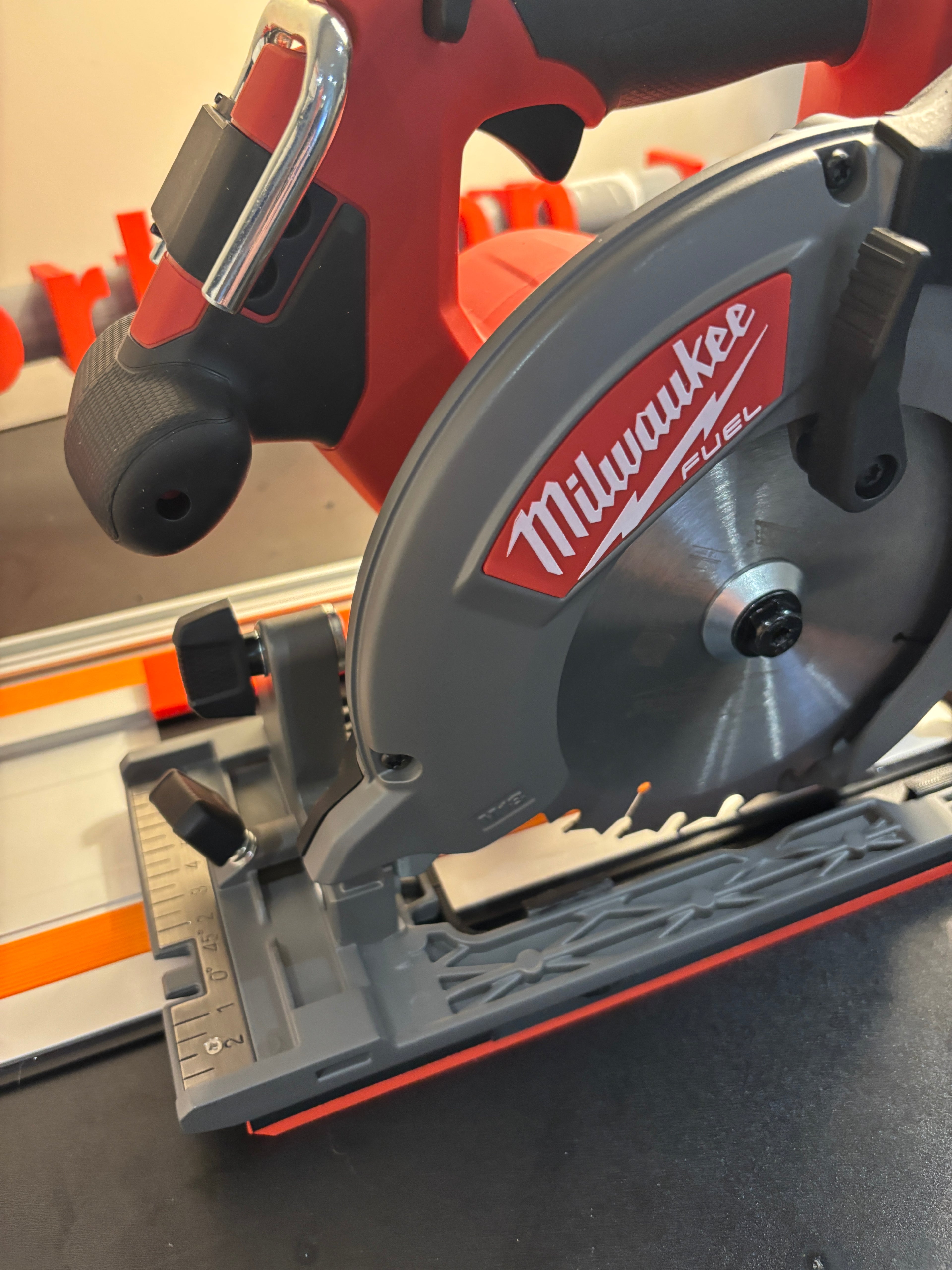 Milwaukee M18 CCS55 Adaptor base / Skid plate for Circular Saw to fit Triton Guide rail