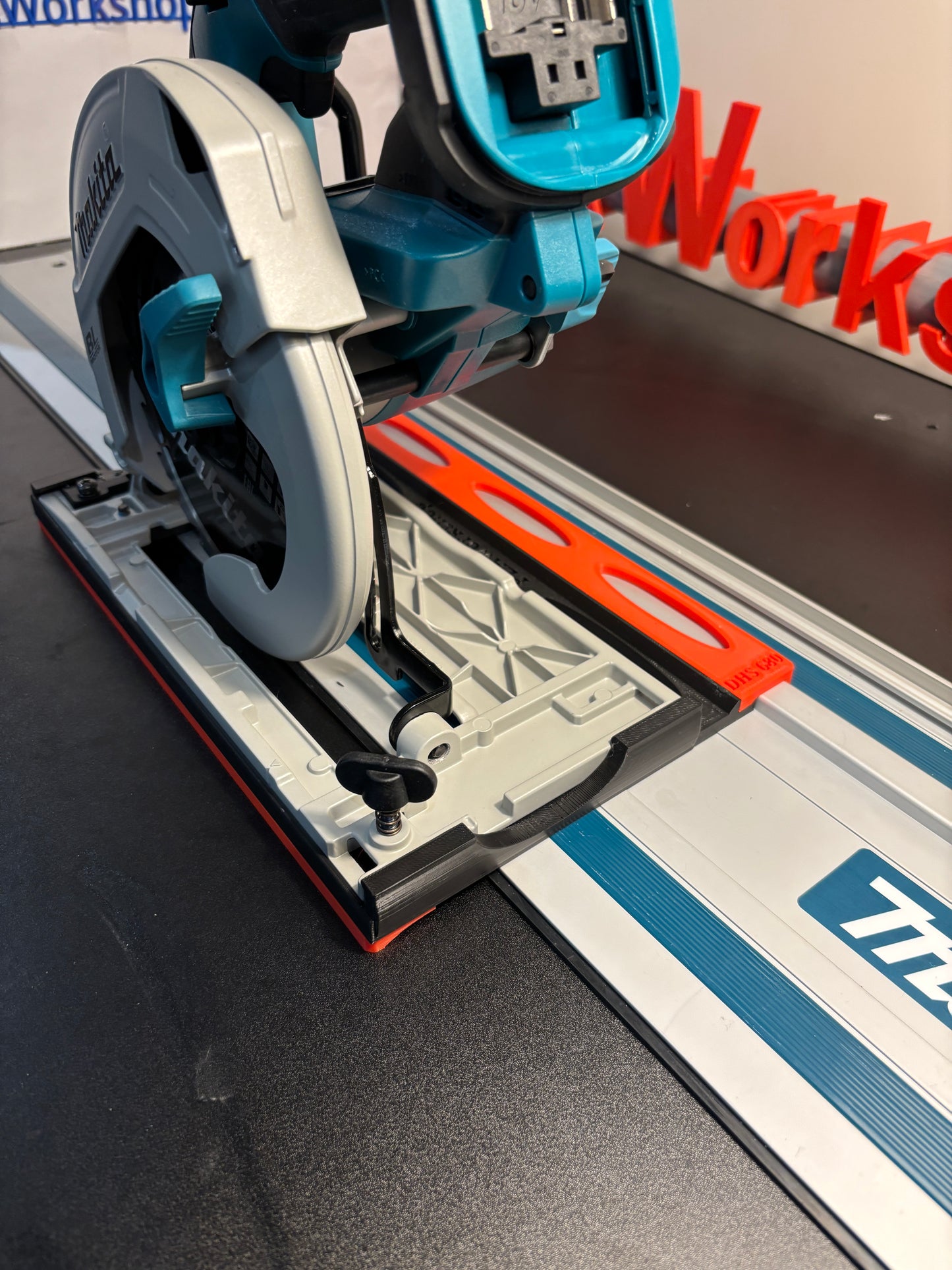 Makita DHS680 / XSH03Z base / Skid plate for Circular Saw to fit Makita Guide rail