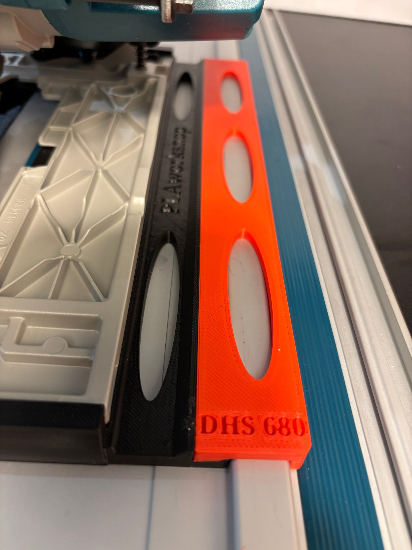 Makita DHS680 / XSH03Z base / Skid plate for Circular Saw to fit Makita Guide rail