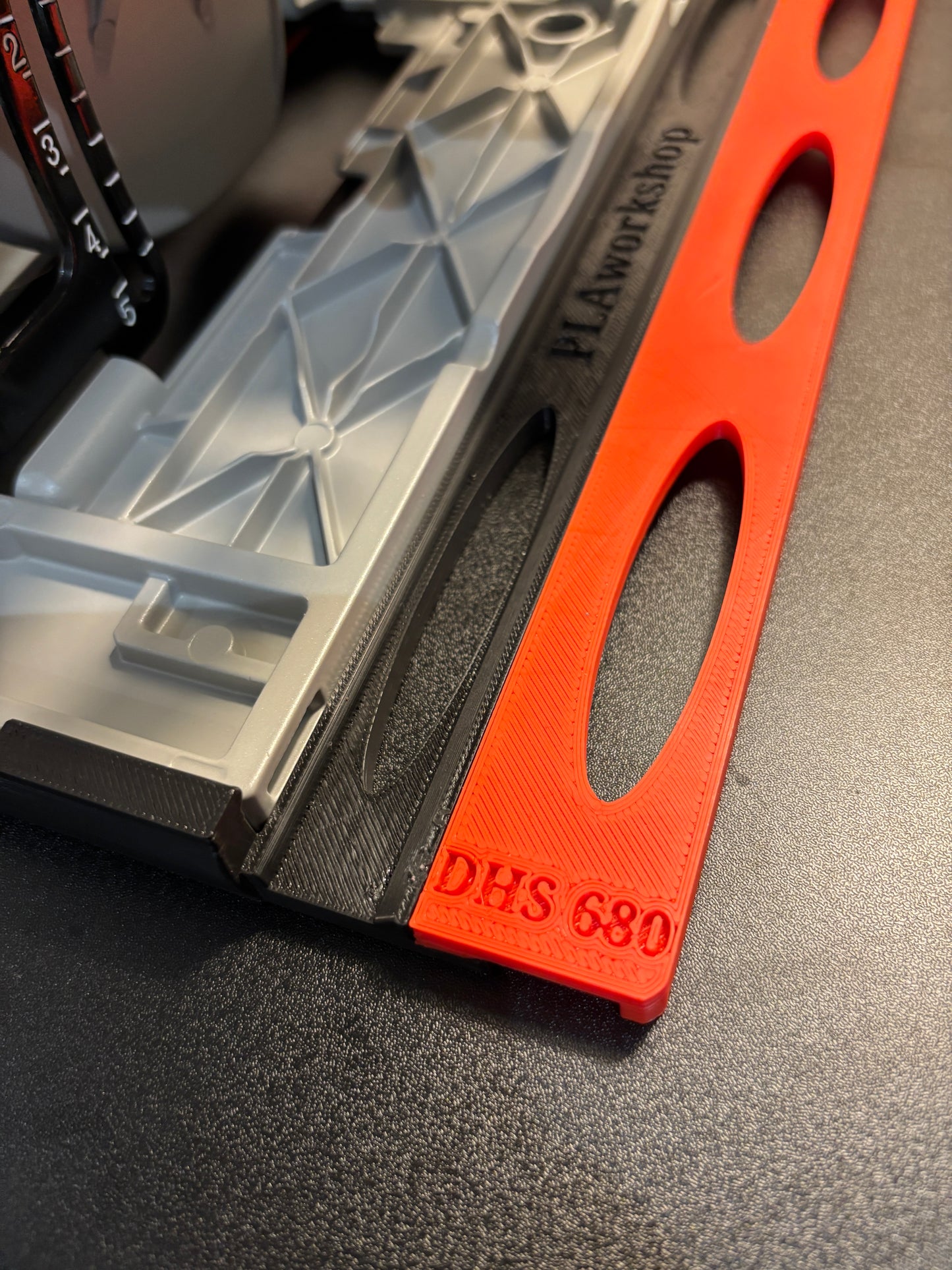 Makita DHS680 / XSH03Z base / Skid plate for Circular Saw to fit Metabo Guide rail