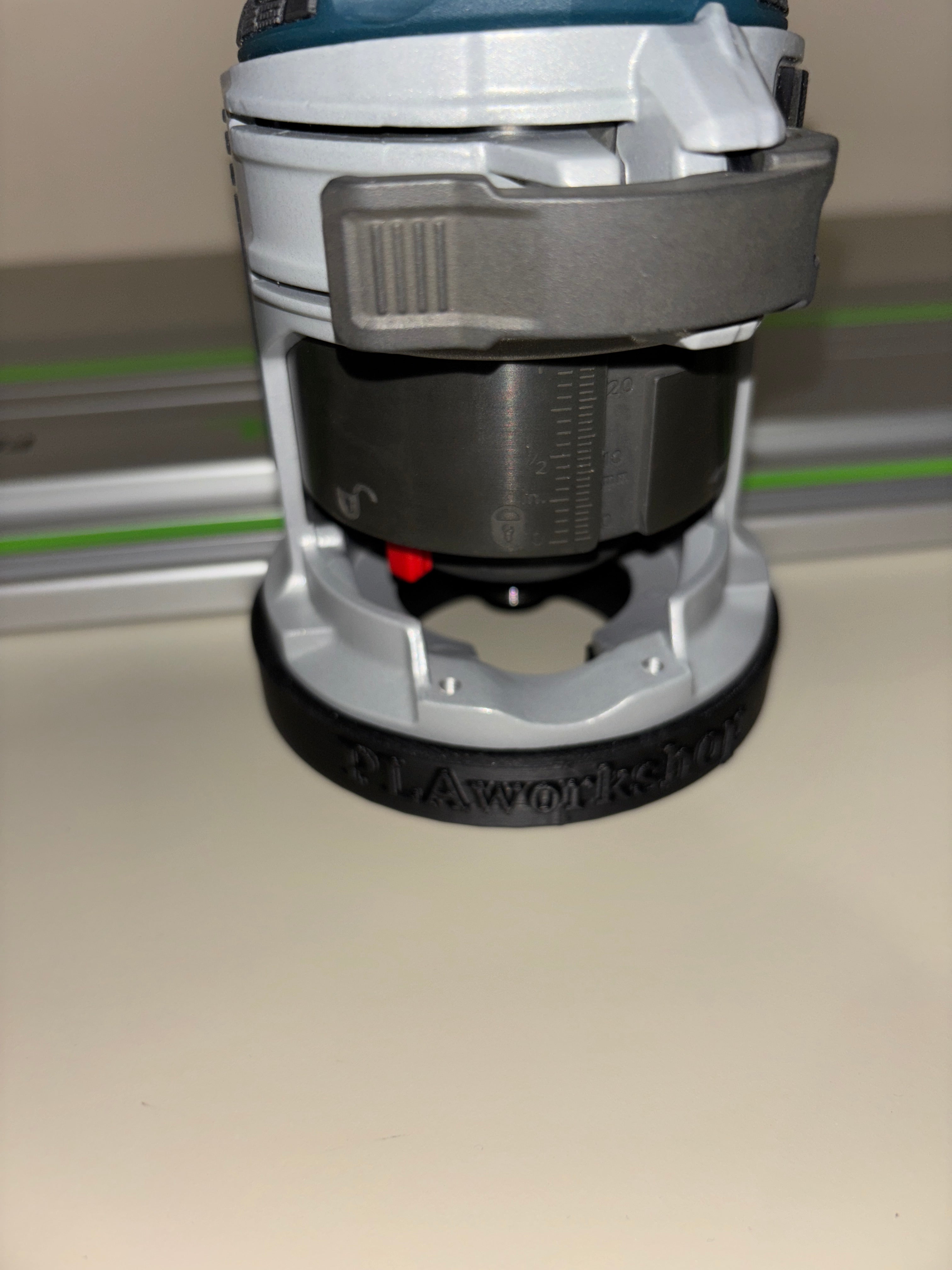 Bosch GKF 18V-25 Trim Router Plunge Base Guide Rail Adapter to Festool Track / Guide Rail
