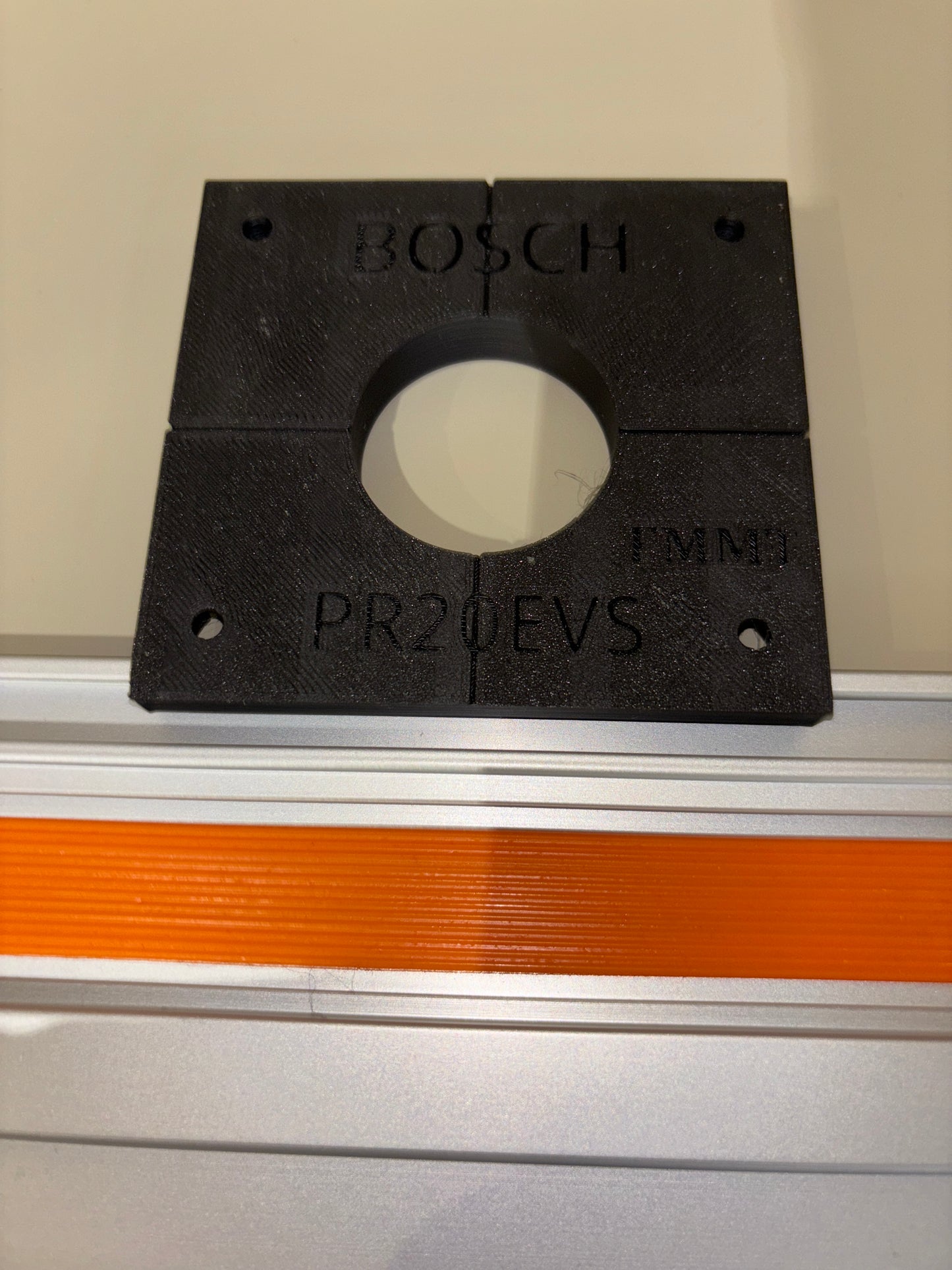 Bosch PR20EVS Trim Router Plunge Base Guide Rail Adapter to Triton Track / Guide Rail