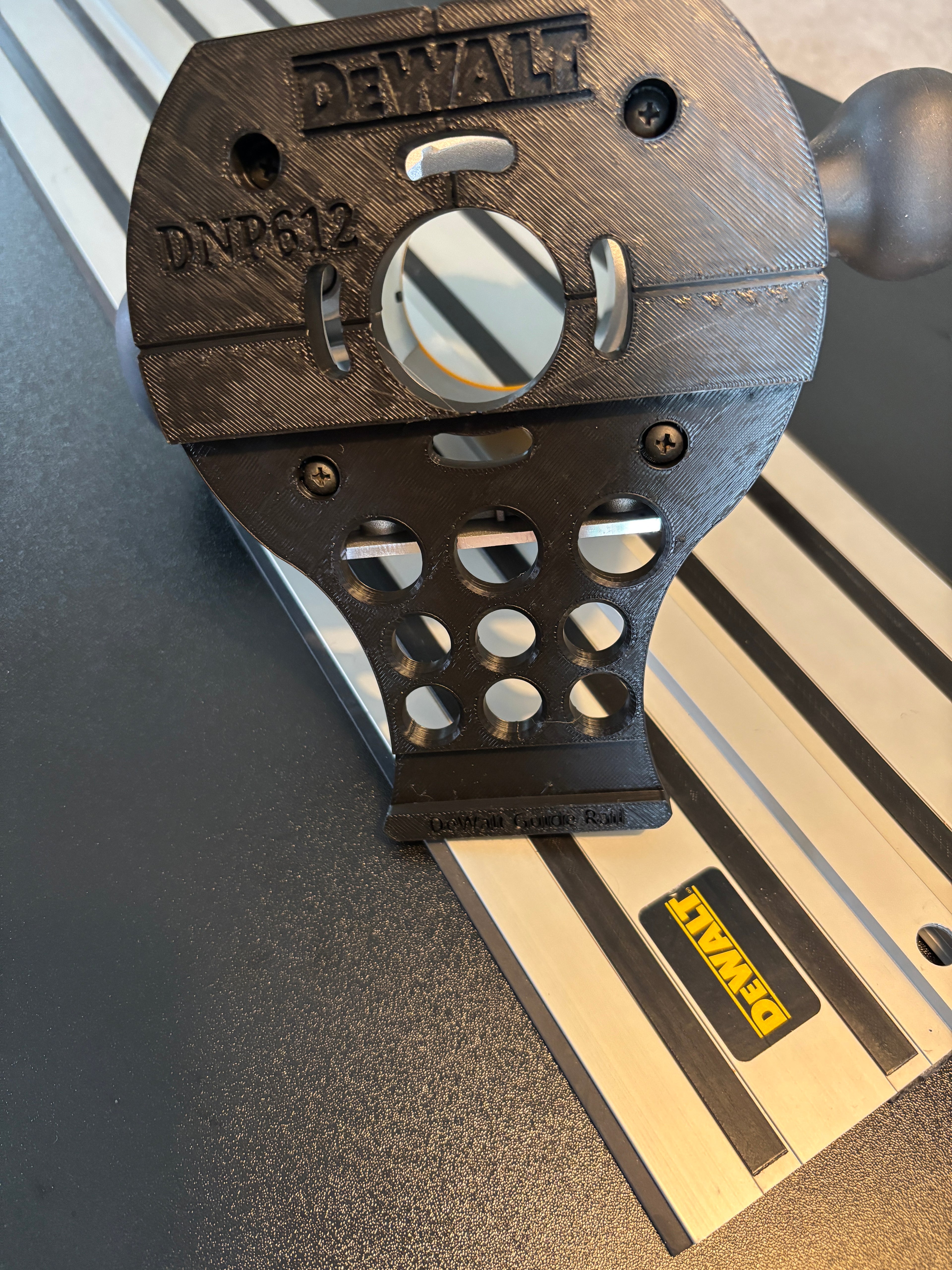 Dewalt DNP612 Router Plunge Base Adaptor for Guide Rail to fit Dewalt Guide Track/Rail
