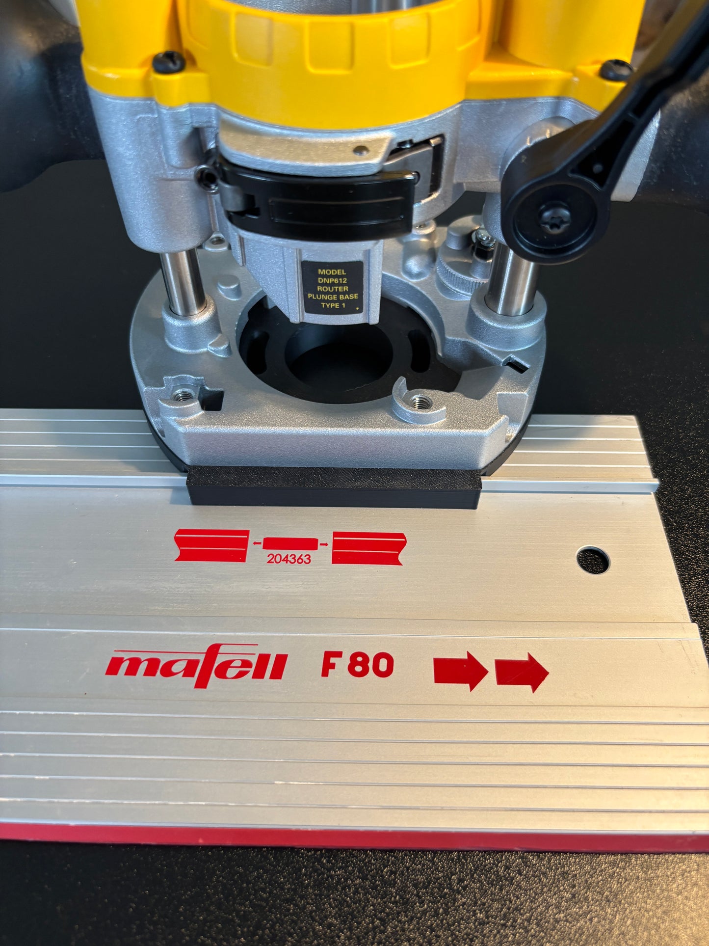 Dewalt DNP612 Router Plunge Base Adaptor for Guide Rail to fit Mafell Guide Track/Rail