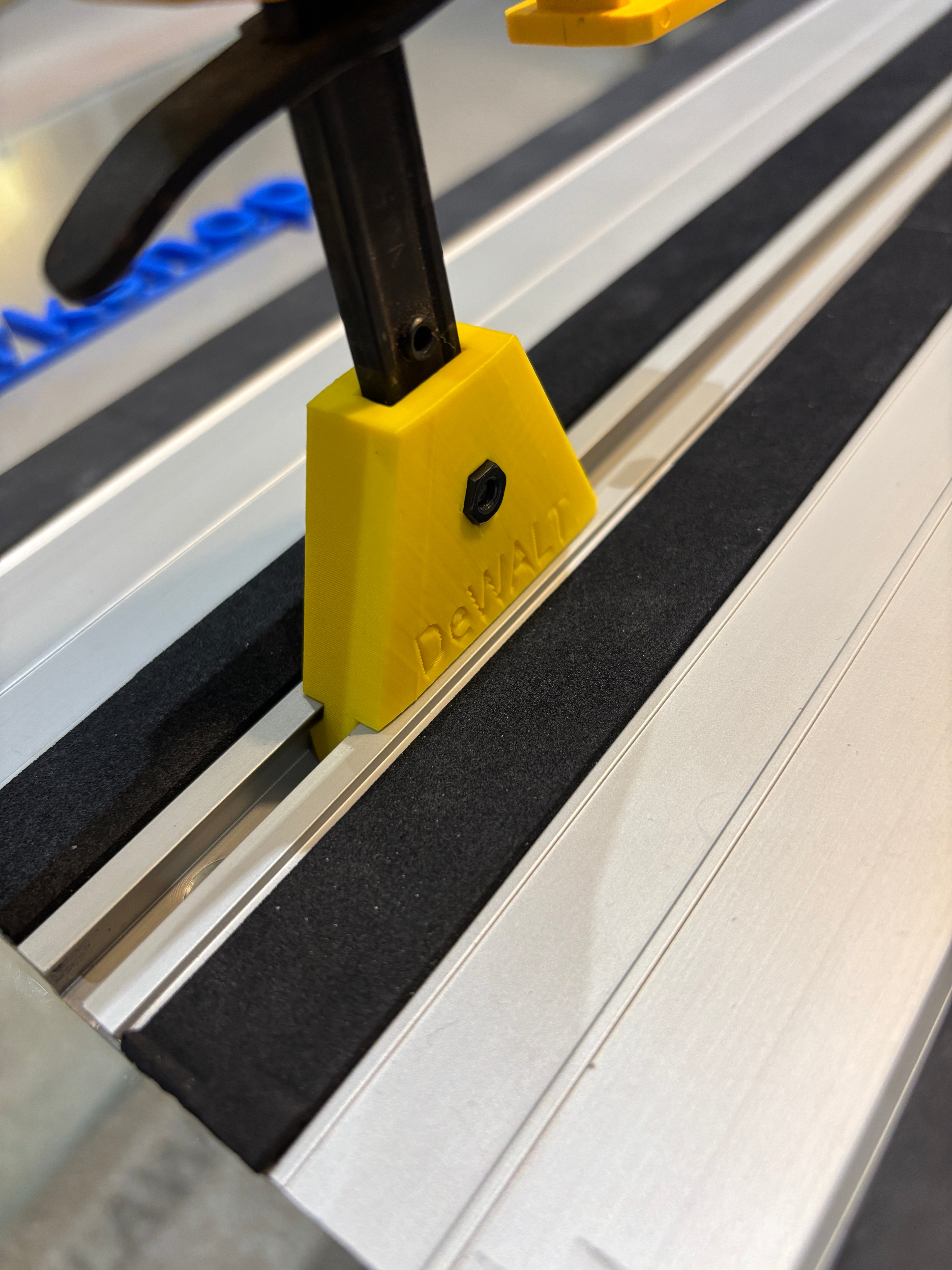 DeWalt track Saw guide rail clamp feet adaptor (PK 2) - For Dewalt Quick Grip Clamp