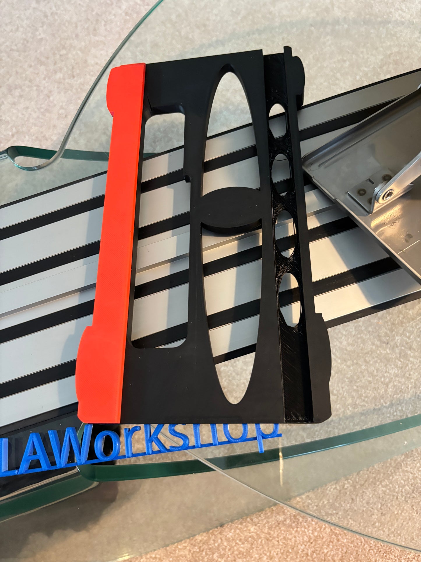 Dewalt DCS383 Metal Saw Adaptor base / Skid plate for Circular Saw to fit Dewalt Guide rail