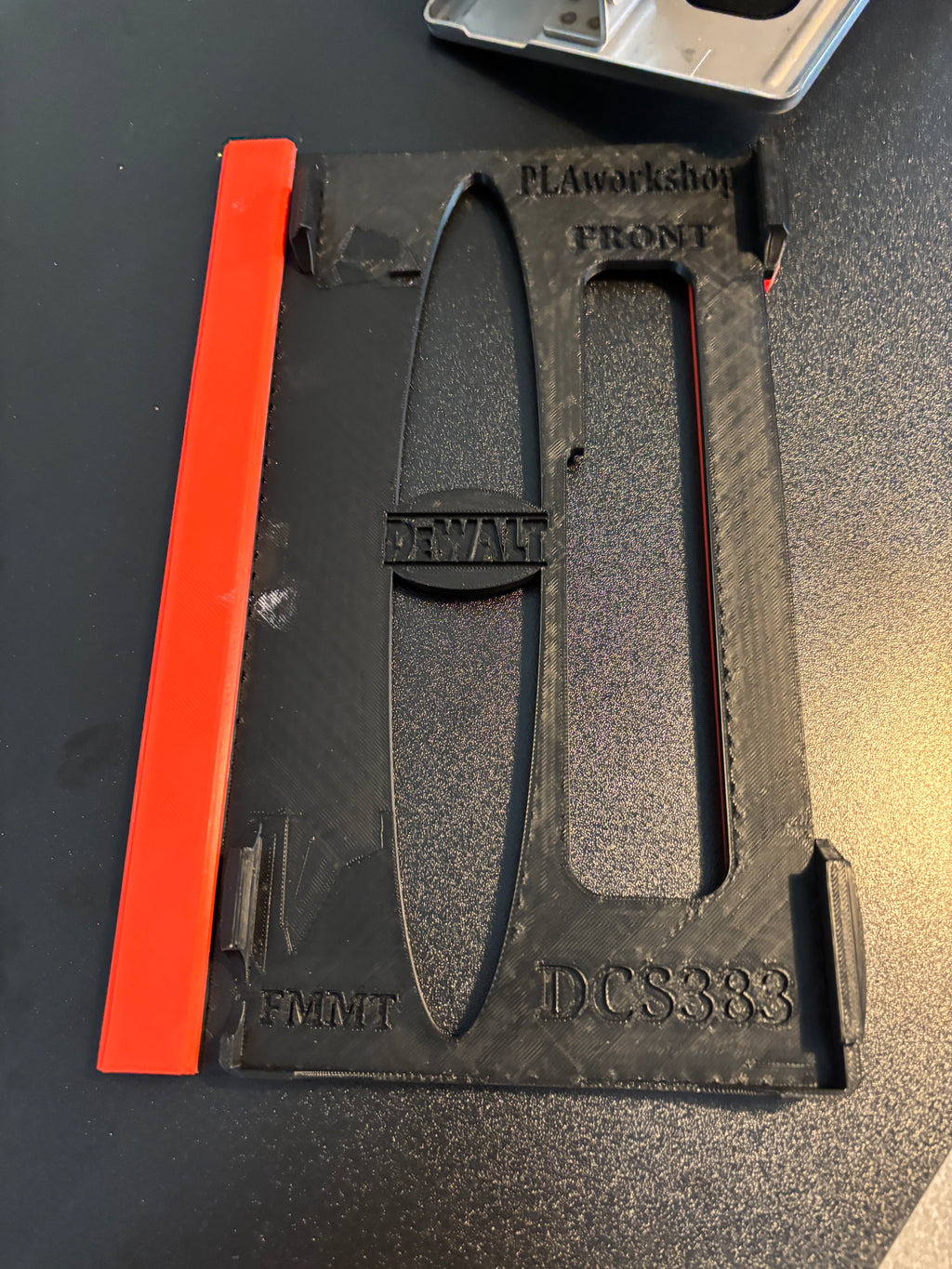 Dewalt DCS383 Metal Saw Adaptor base / Skid plate for Circular Saw to fit Milwaukee Guide rail