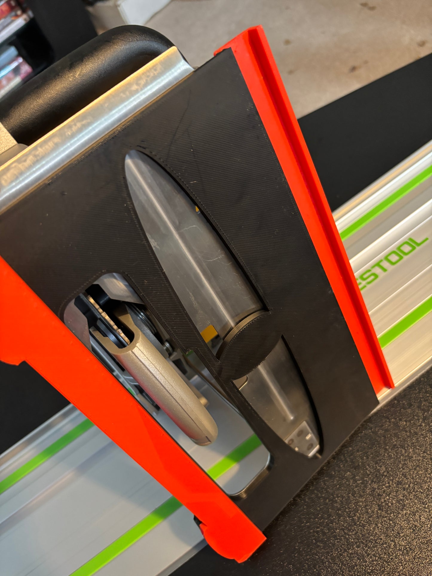 Dewalt DCS383 Metal Saw Adaptor base / Skid plate for Circular Saw to fit Festool Guide rail