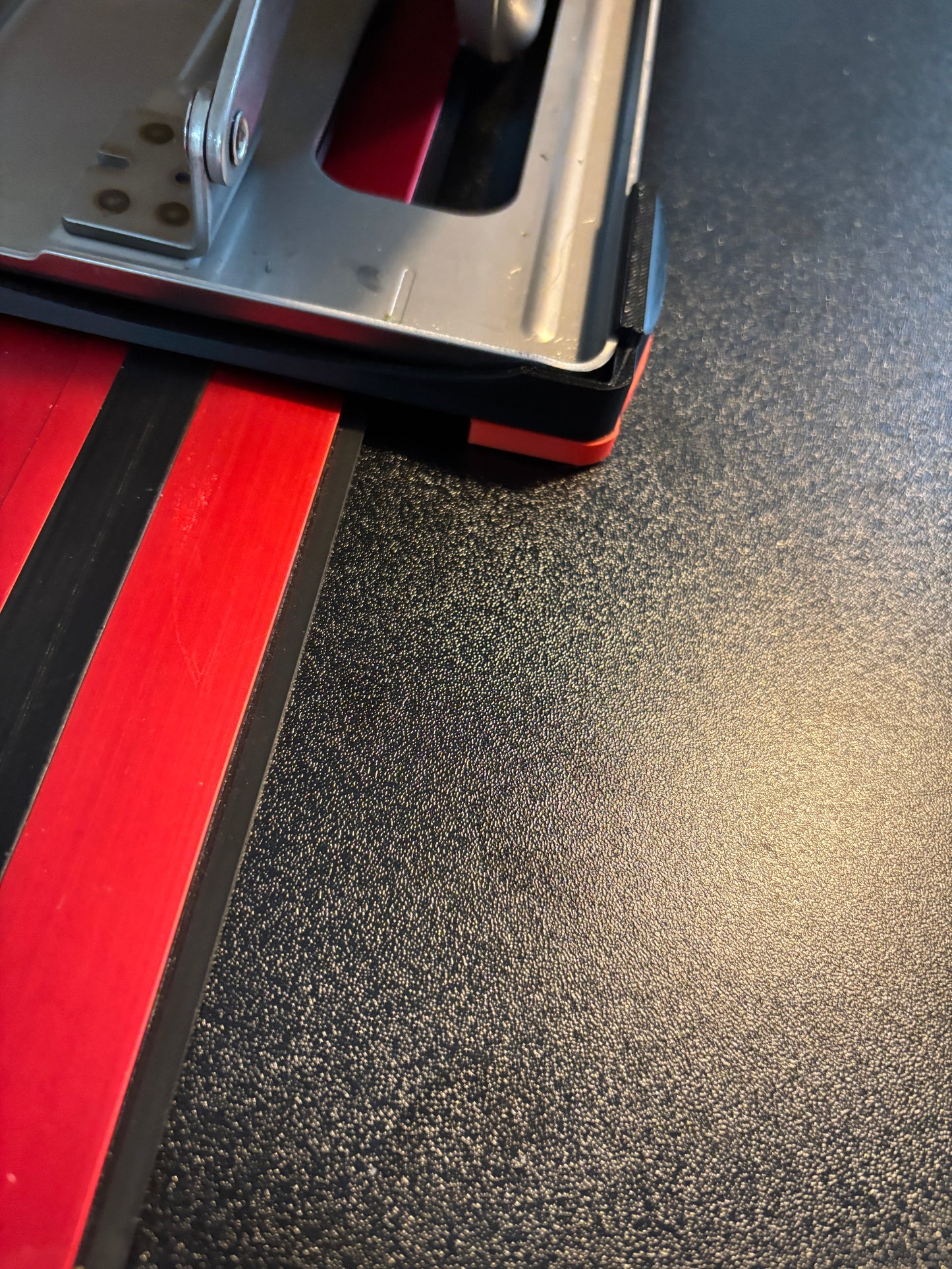 Dewalt DCS383 Metal Saw Adaptor base / Skid plate for Circular Saw to fit Milwaukee Guide rail