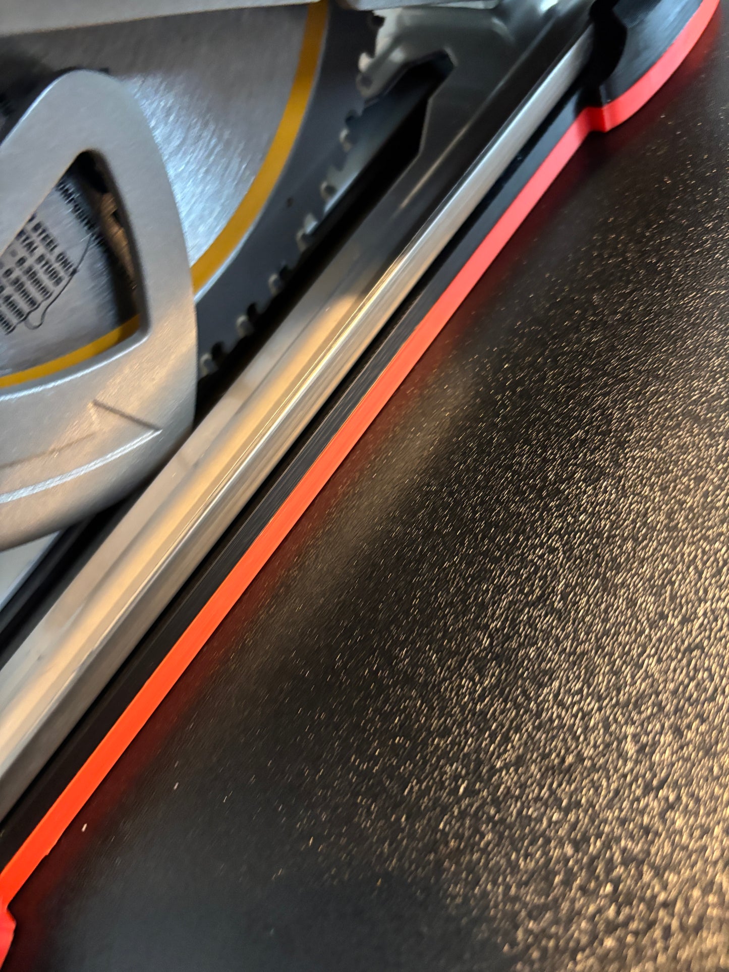 Dewalt DCS383 Metal Saw Adaptor base / Skid plate for Circular Saw to fit Makita Guide rail